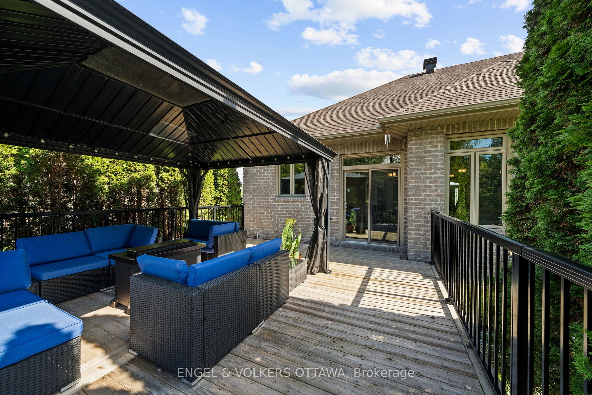 Photo 38 of 557 Tullamore Street, Ottawa, Riverside South — HOMEH