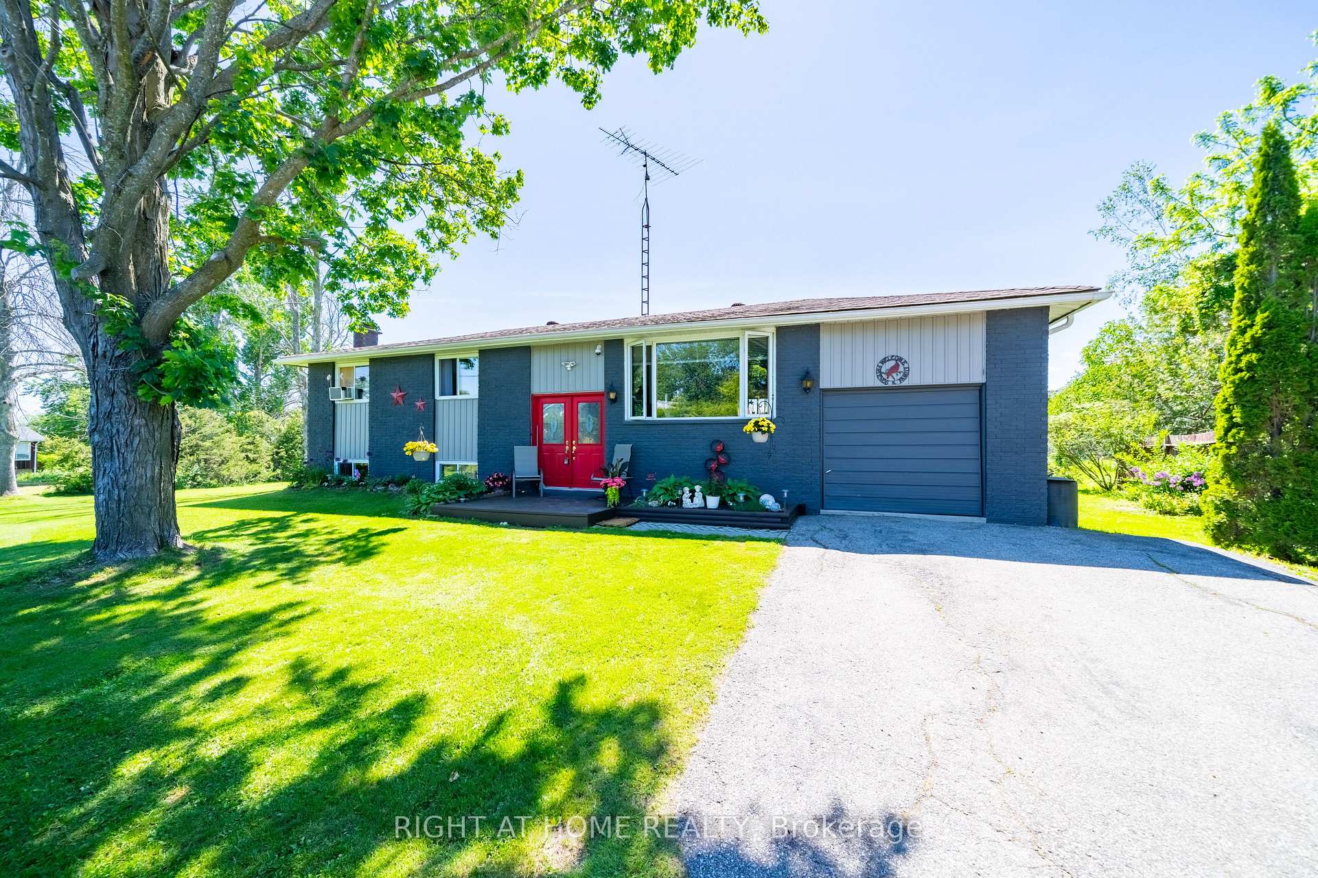Photo of 4654 Mcneil Street