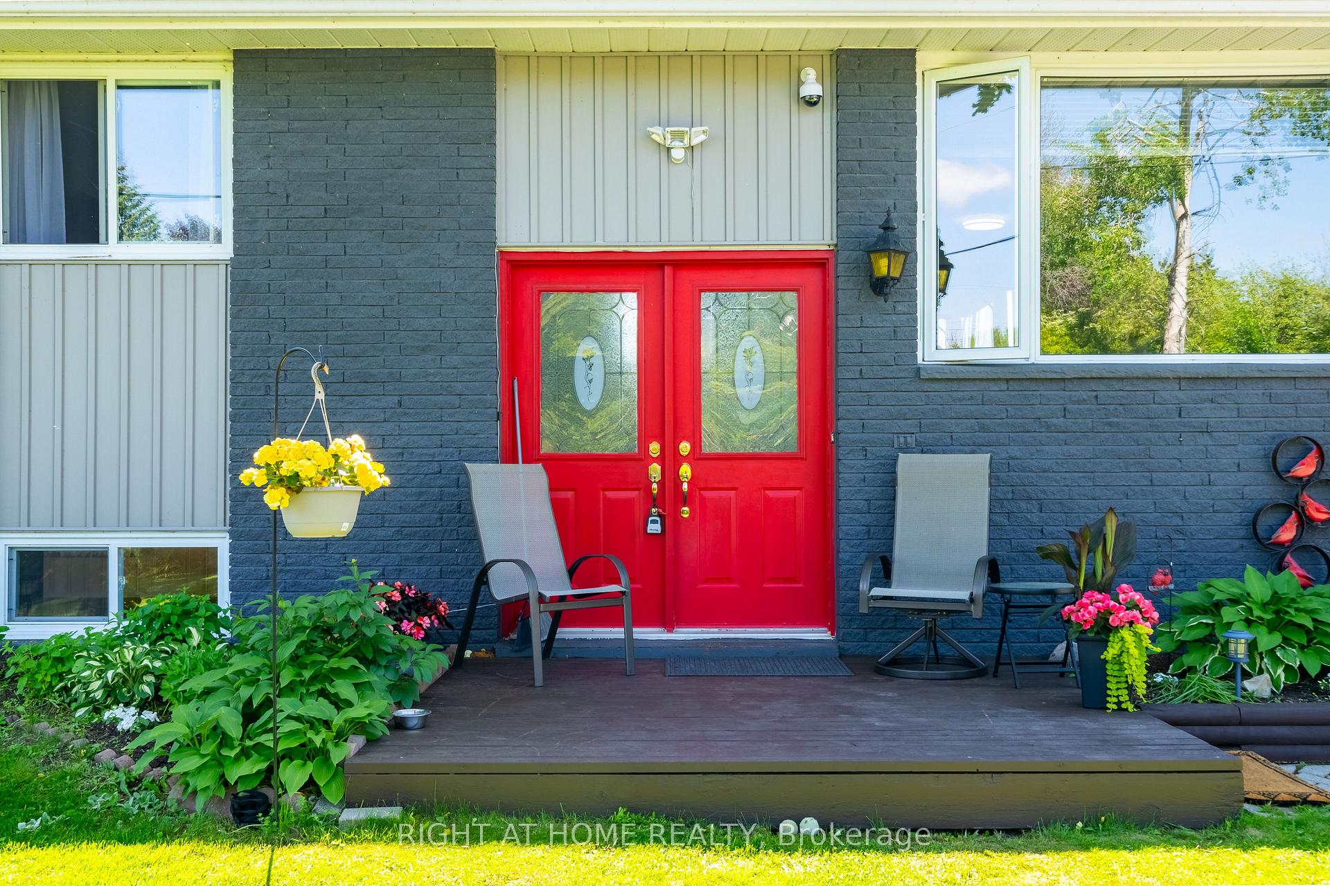 Photo 5 of 4654 Mcneil Street, Ramara, Atherley — HOMEH
