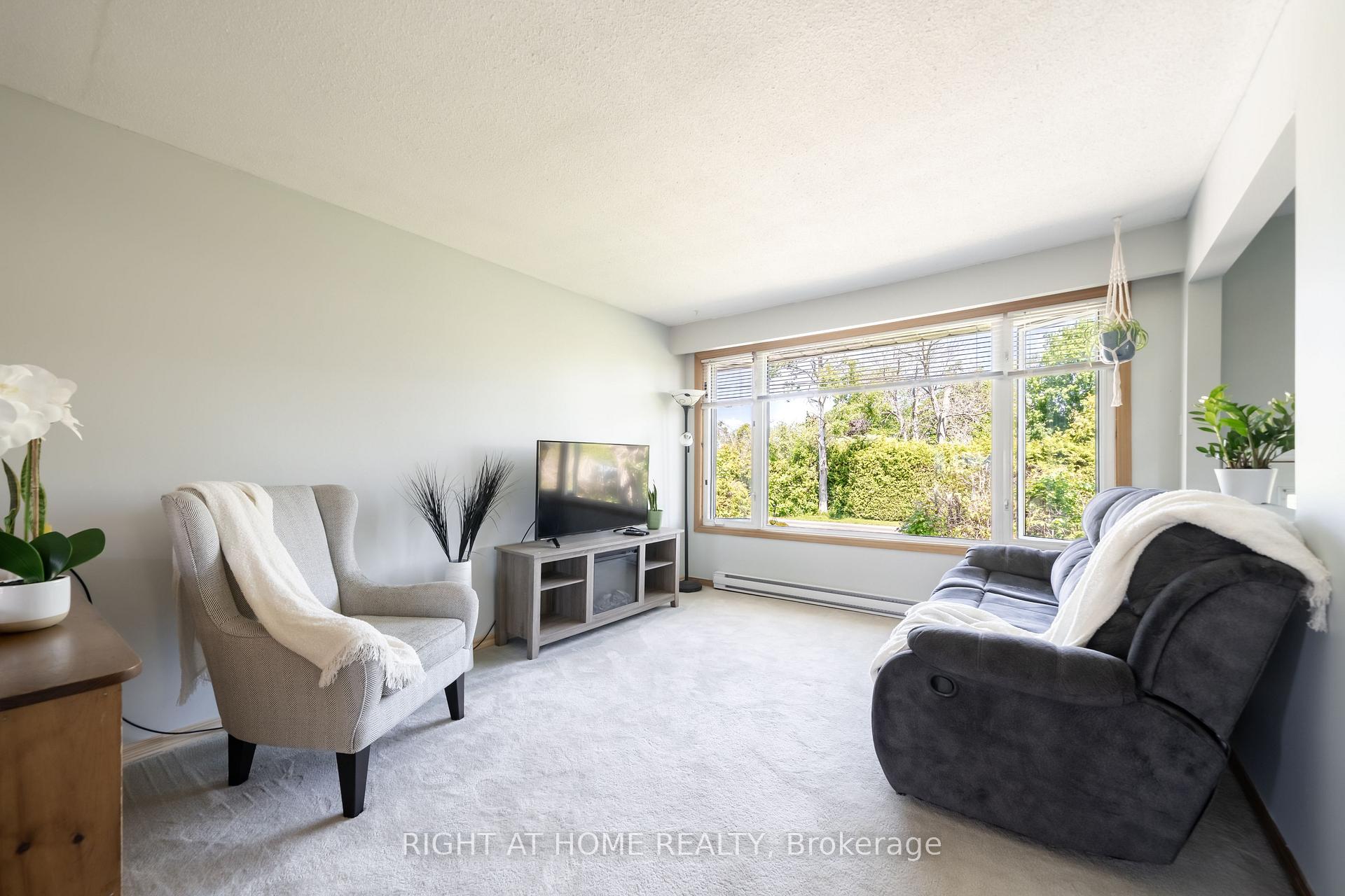Photo 11 of 4654 Mcneil Street, Ramara, Atherley — HOMEH