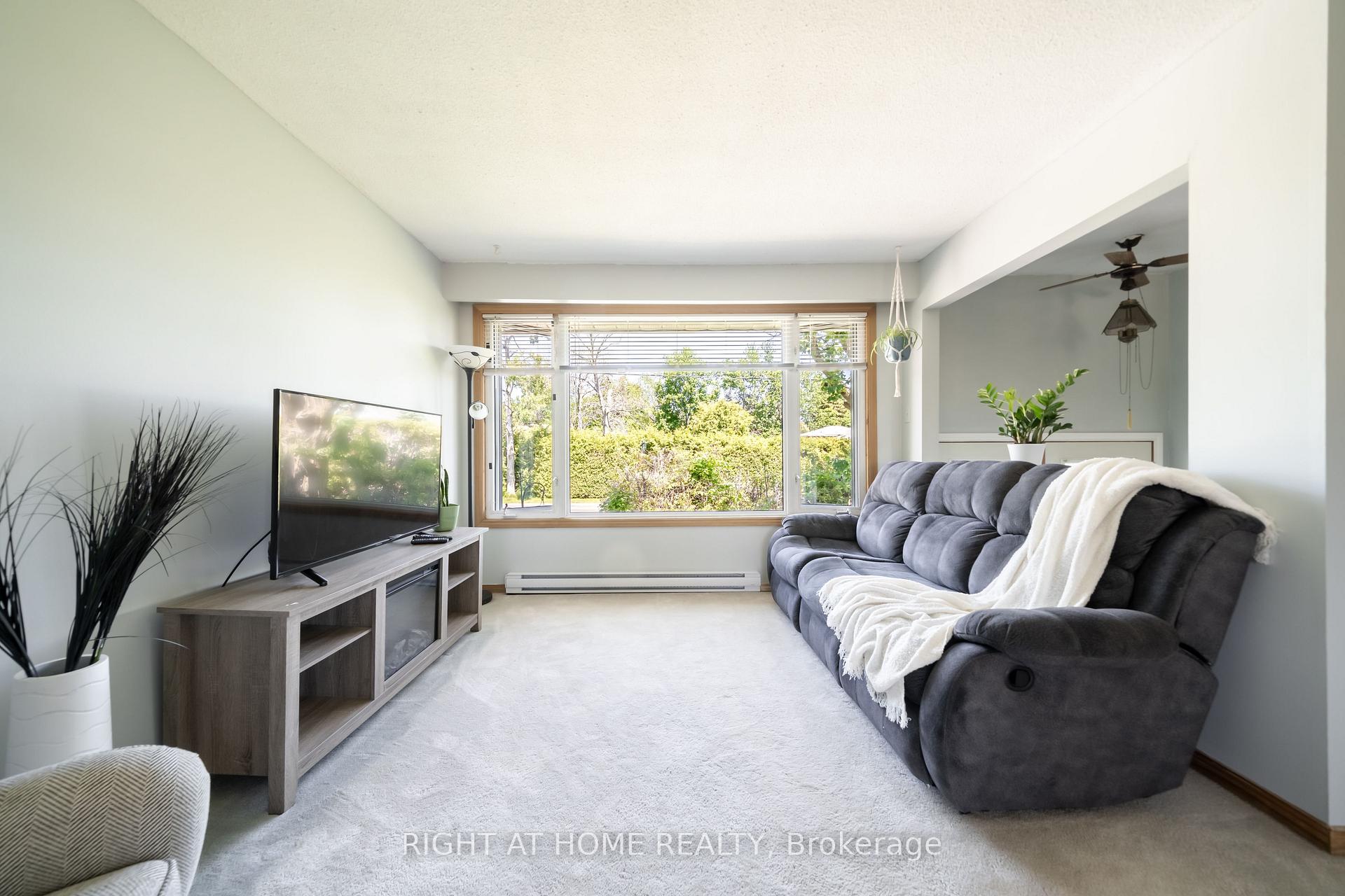 Photo 12 of 4654 Mcneil Street, Ramara, Atherley — HOMEH
