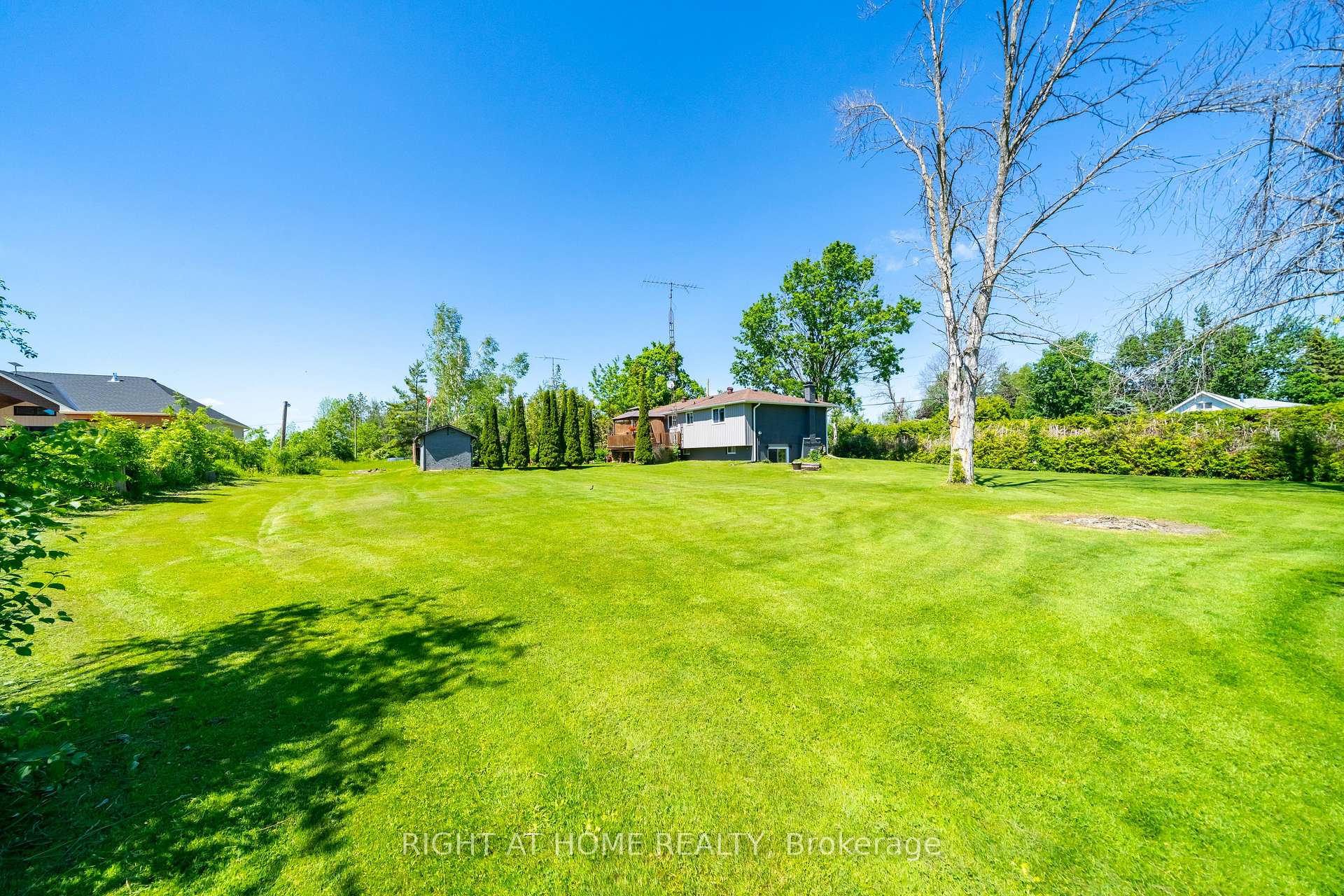Photo 34 of 4654 Mcneil Street, Ramara, Atherley — HOMEH