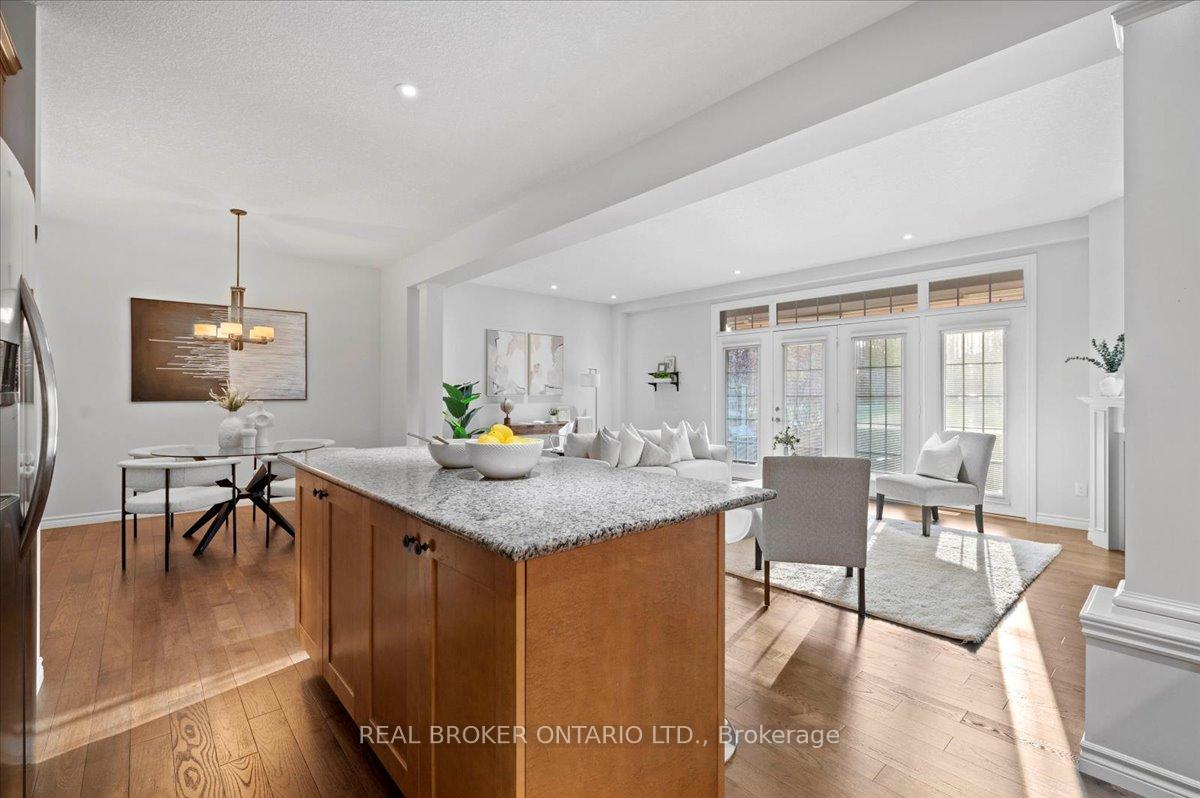 Photo 10 of Unit 22, 435 Winchester Drive, Waterloo, Beechwood West — HOMEH