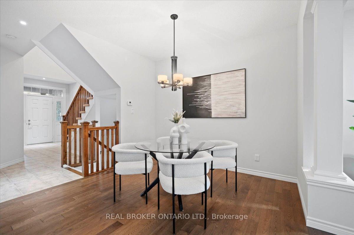 Photo 11 of Unit 22, 435 Winchester Drive, Waterloo, Beechwood West — HOMEH