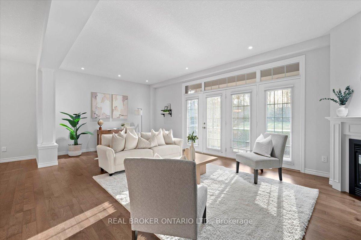 Photo 14 of Unit 22, 435 Winchester Drive, Waterloo, Beechwood West — HOMEH