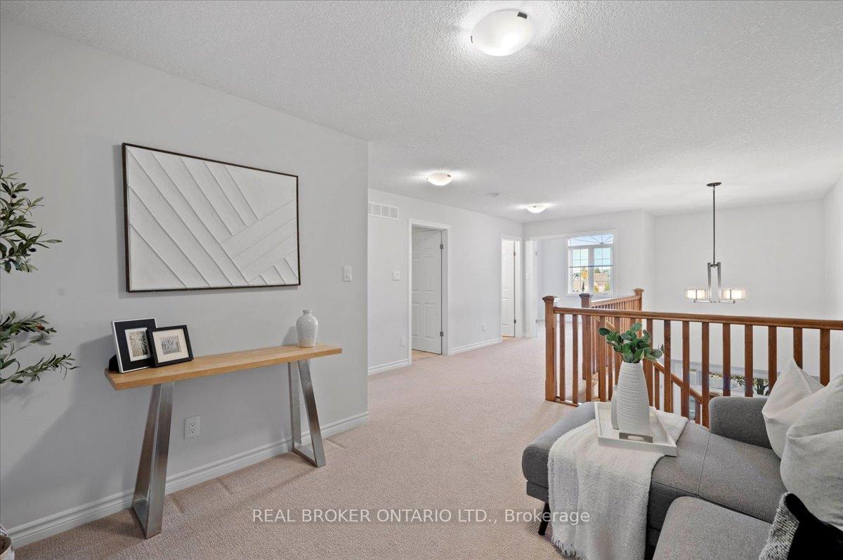 Photo 17 of Unit 22, 435 Winchester Drive, Waterloo, Beechwood West — HOMEH