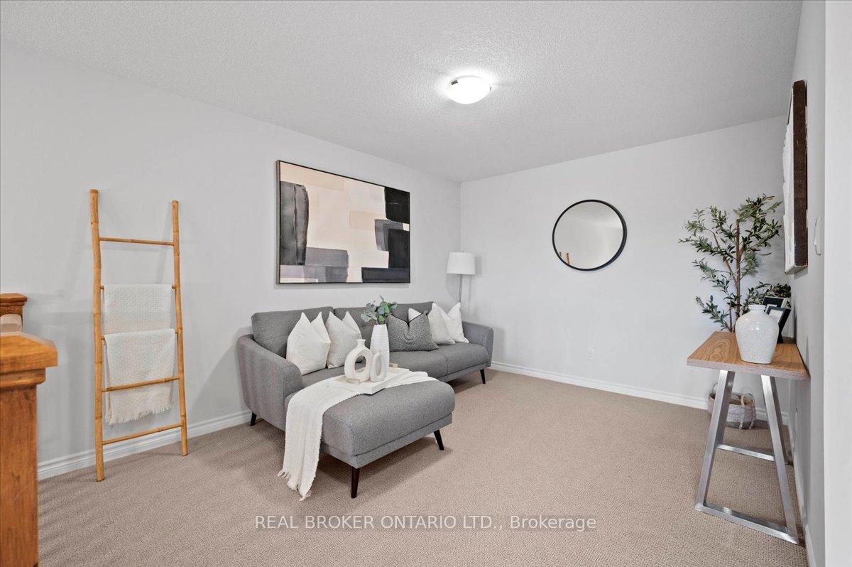 Photo 18 of Unit 22, 435 Winchester Drive, Waterloo, Beechwood West — HOMEH