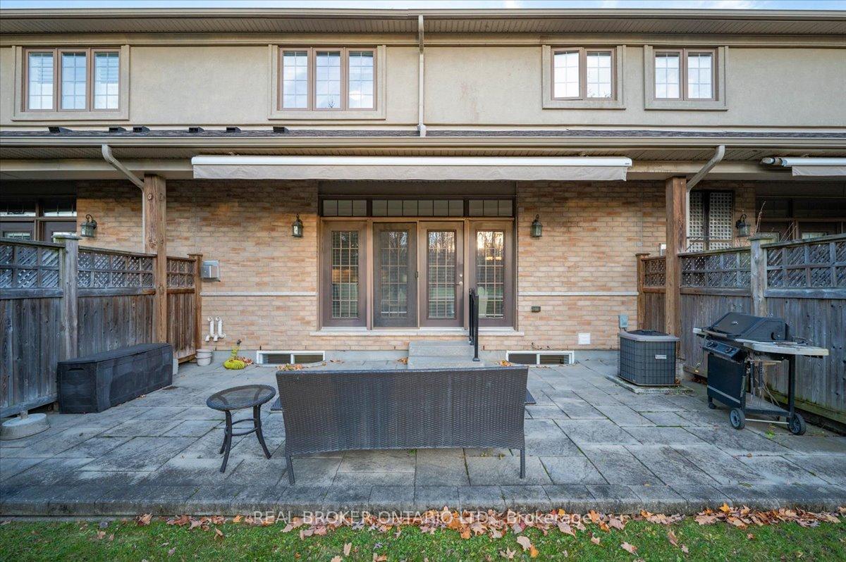 Photo 33 of Unit 22, 435 Winchester Drive, Waterloo, Beechwood West — HOMEH