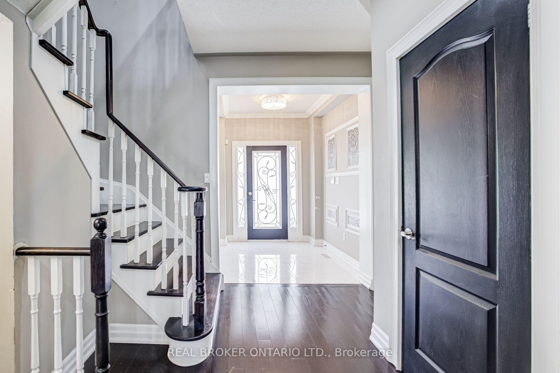 Photo 6 of 10 Coyle Street, Ajax, Northeast Ajax — HOMEH