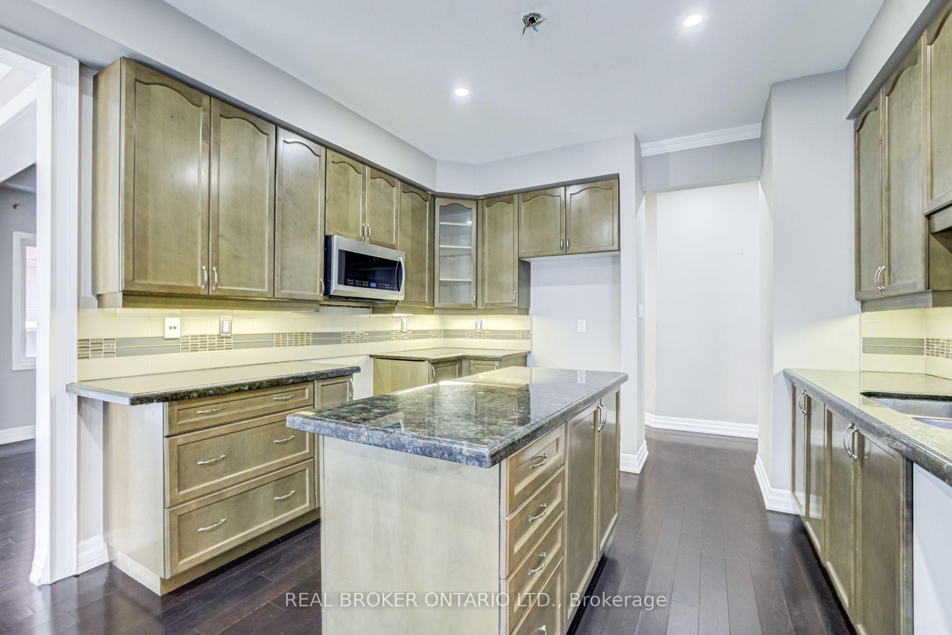 Photo 9 of 10 Coyle Street, Ajax, Northeast Ajax — HOMEH