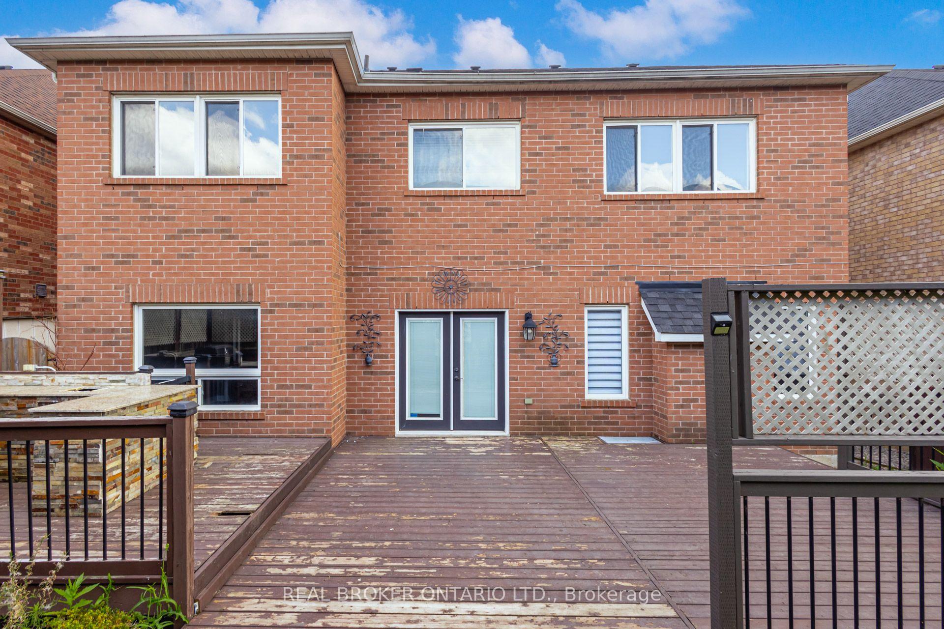 Photo 44 of 10 Coyle Street, Ajax, Northeast Ajax — HOMEH