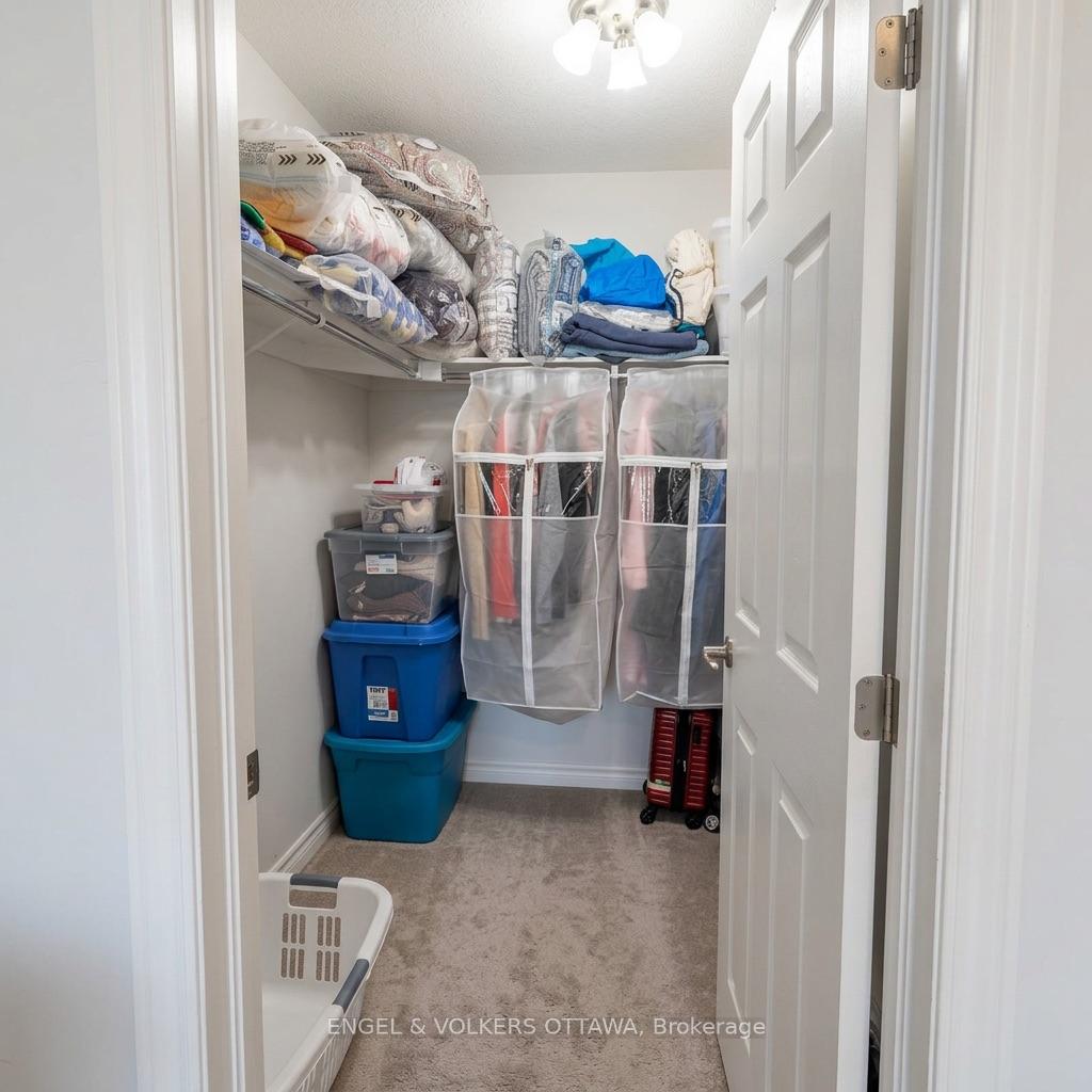 Photo 11 of 110 Lapland Private, Ottawa, Kanata - Emerald Meadows/Trailwest — HOMEH