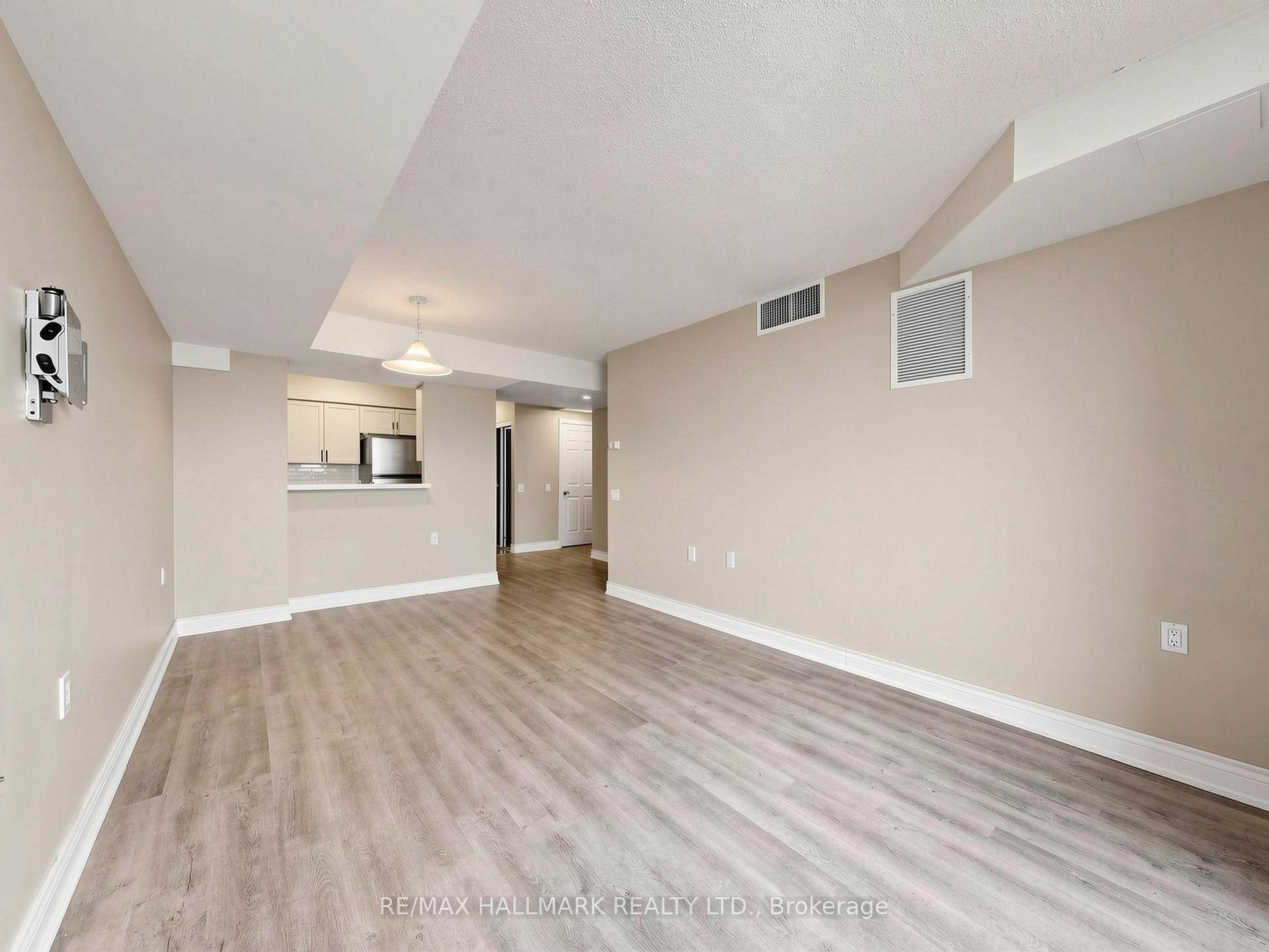 Photo 11 of Unit 1808, 35 Finch Avenue E, North York, Willowdale East — HOMEH