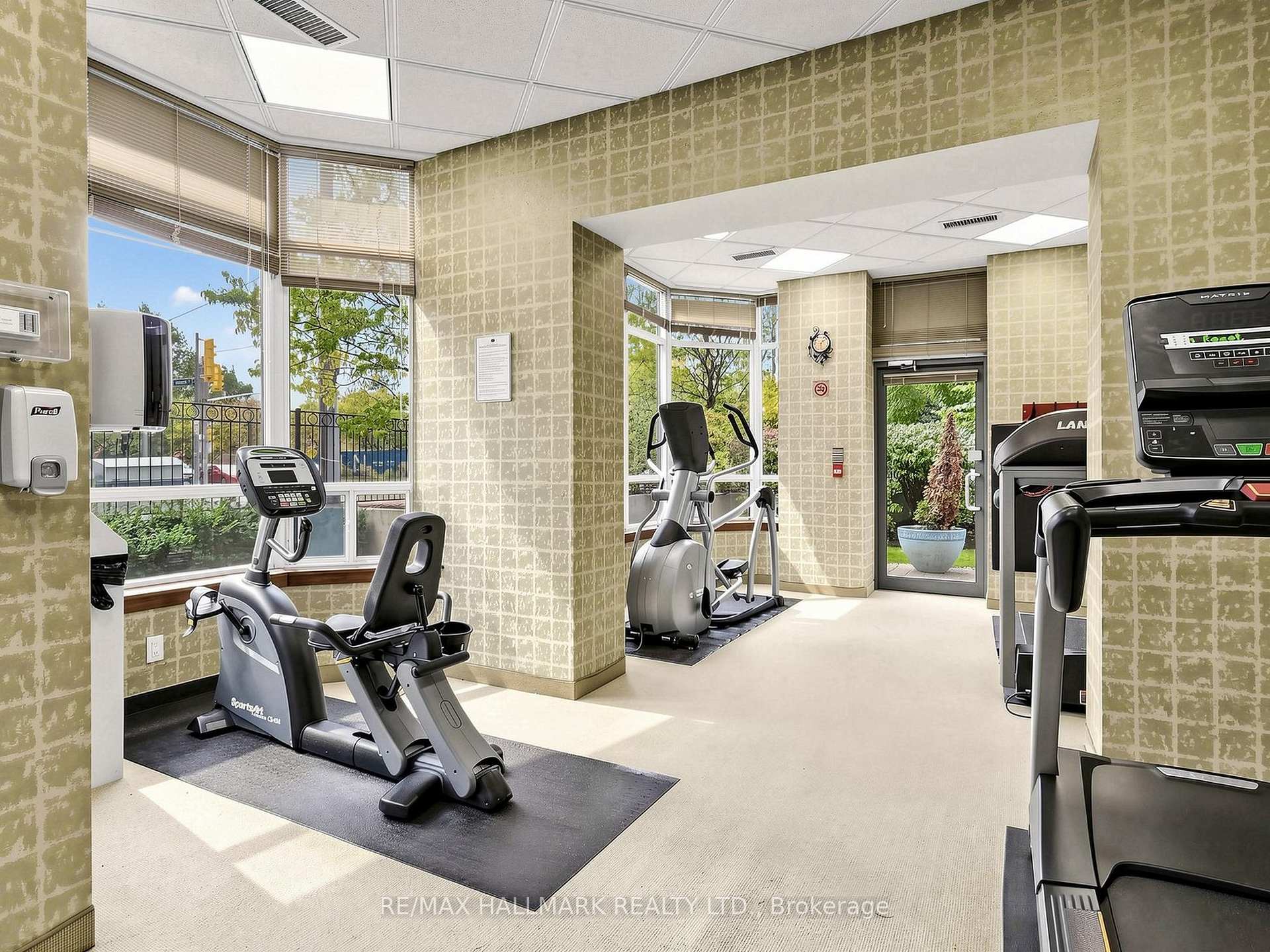 Photo 29 of Unit 1808, 35 Finch Avenue E, North York, Willowdale East — HOMEH