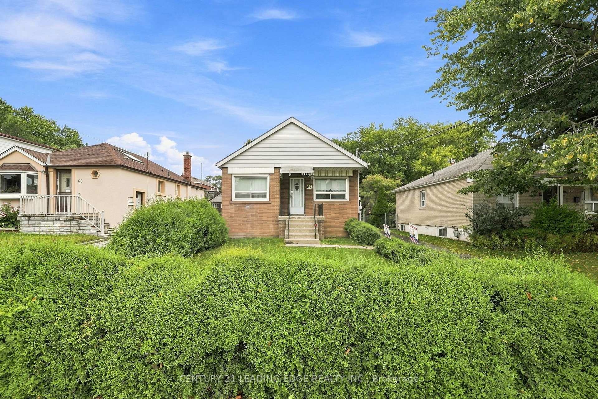 Photo 1 of 67 Pitt Avenue, Scarborough, Clairlea-Birchmount — HOMEH