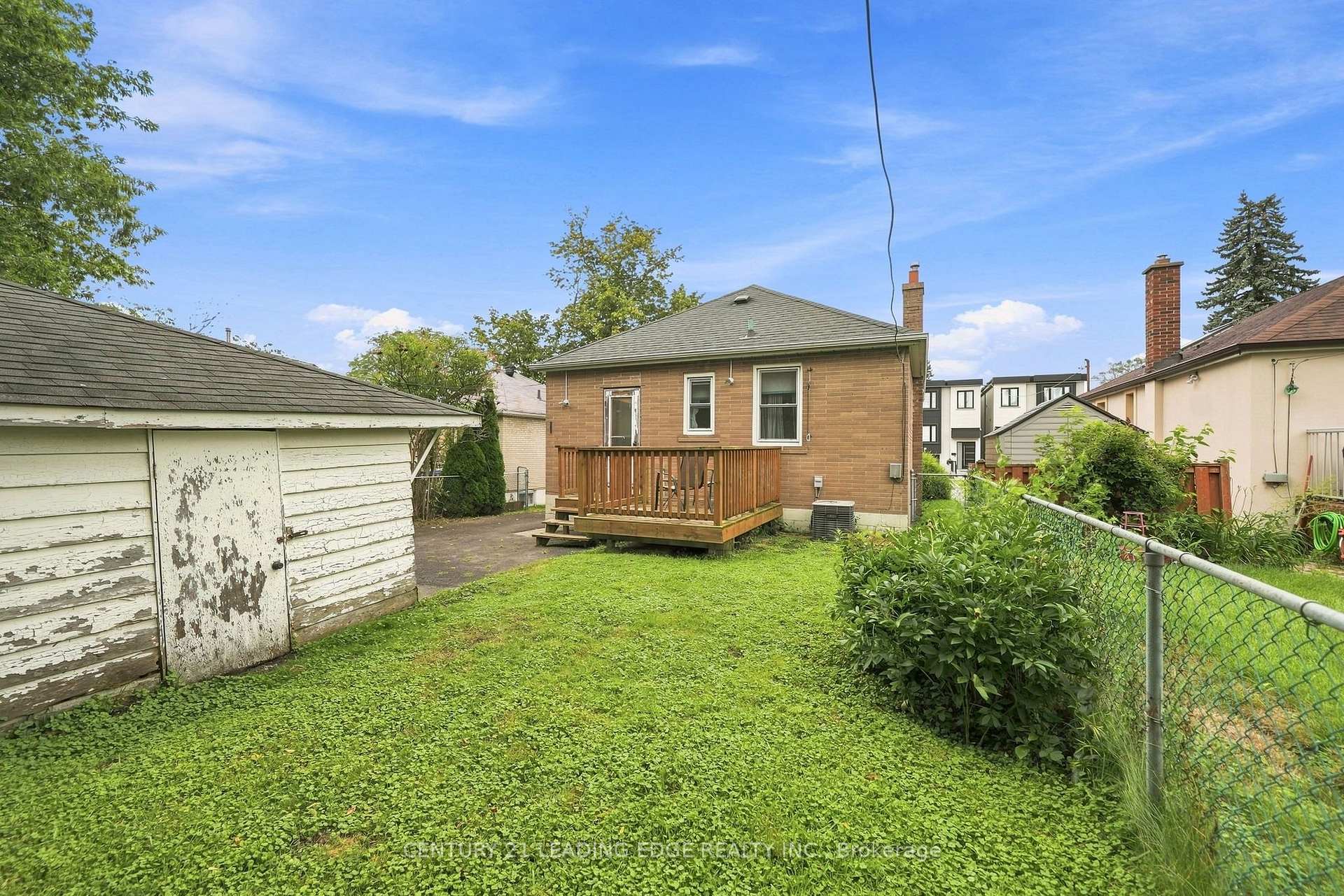 Photo 10 of 67 Pitt Avenue, Scarborough, Clairlea-Birchmount — HOMEH