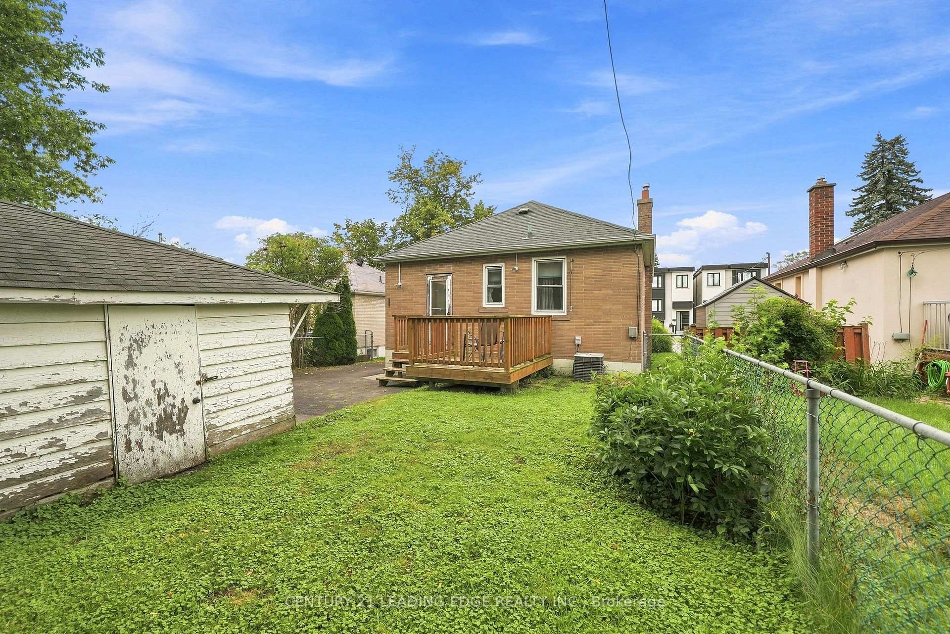 Photo 11 of 67 Pitt Avenue, Scarborough, Clairlea-Birchmount — HOMEH