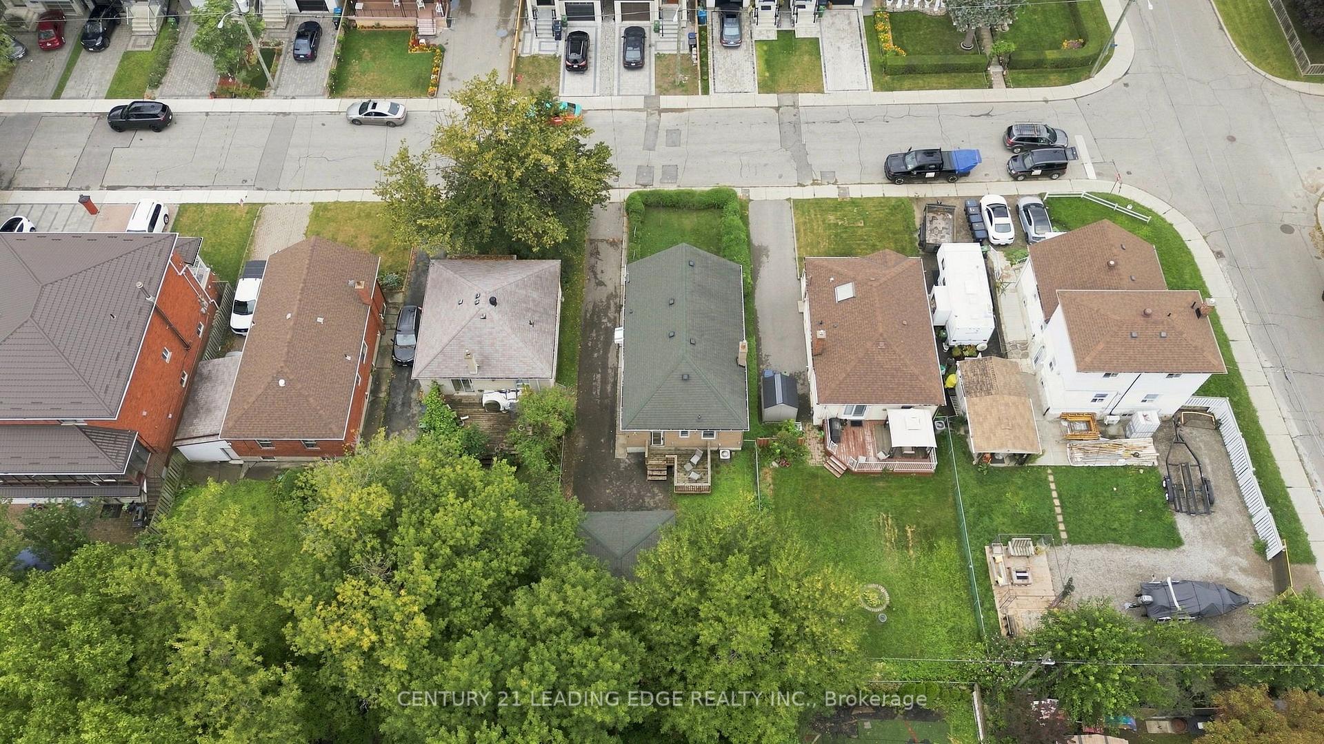Photo 20 of 67 Pitt Avenue, Scarborough, Clairlea-Birchmount — HOMEH