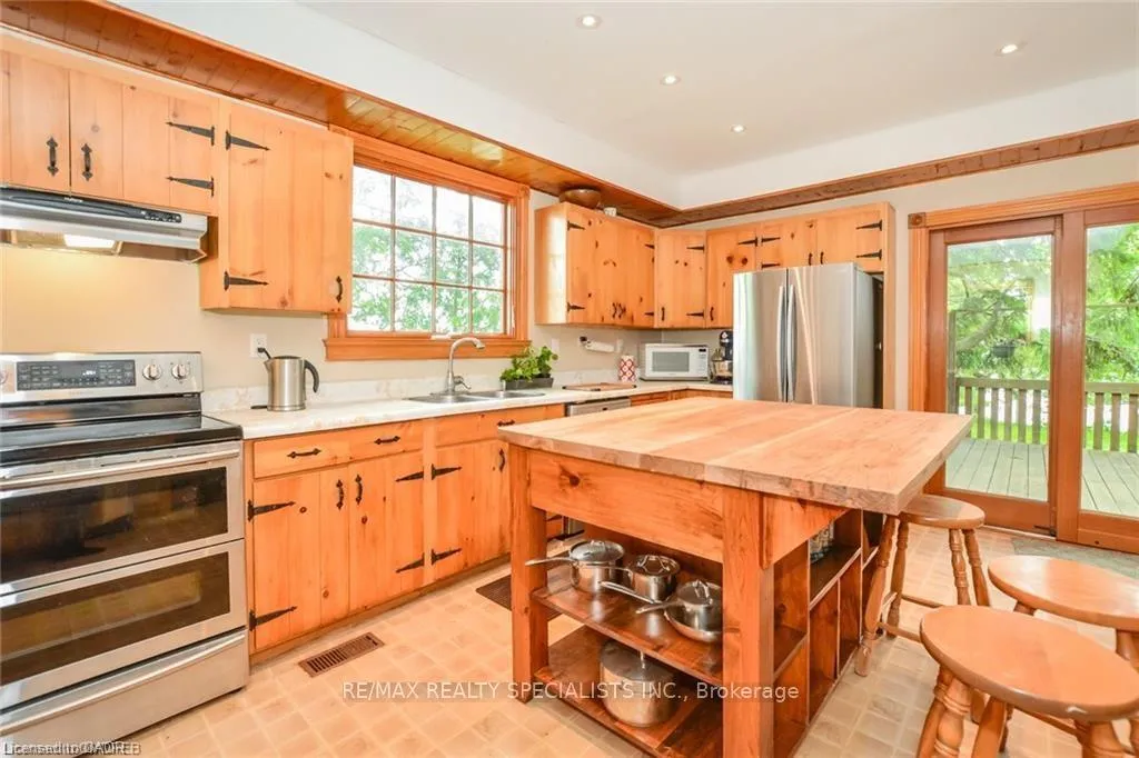 Photo 14 of 12938 Tenth Line, Halton Hills, Rural Halton Hills — HOMEH