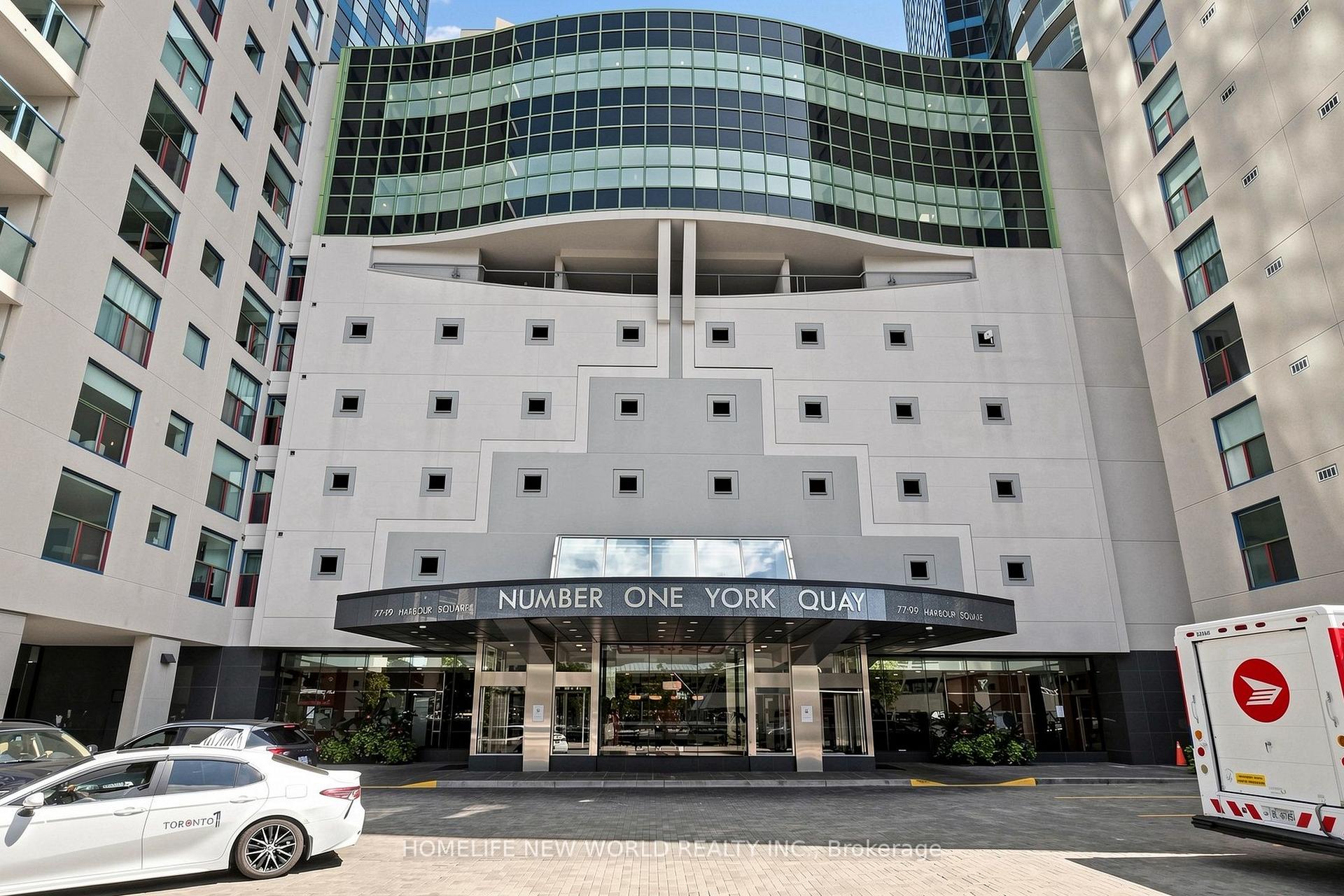 Photo 3 of Unit 3512, 99 Harbour Square, Toronto, Waterfront Communities — HOMEH