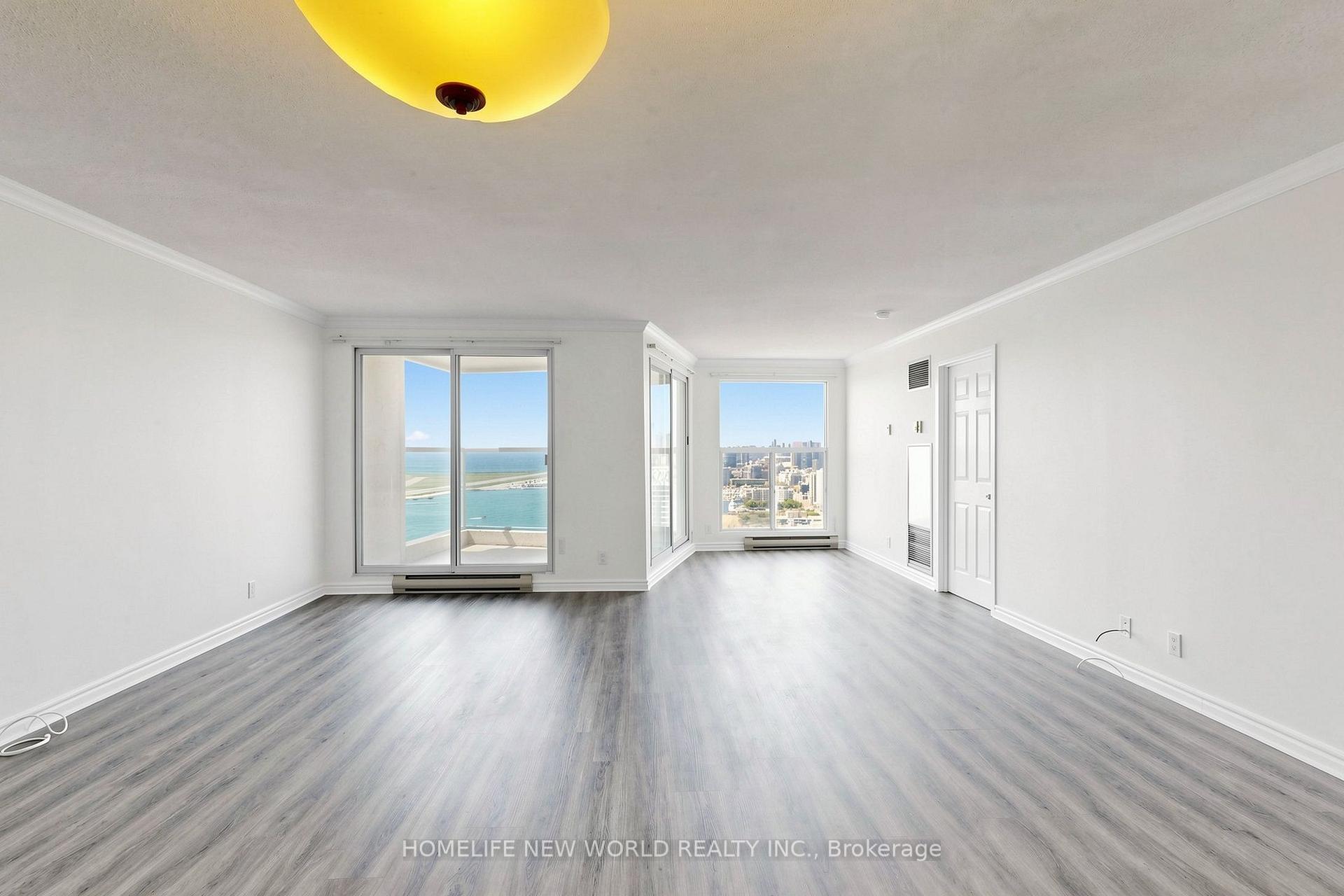 Photo 8 of Unit 3512, 99 Harbour Square, Toronto, Waterfront Communities — HOMEH