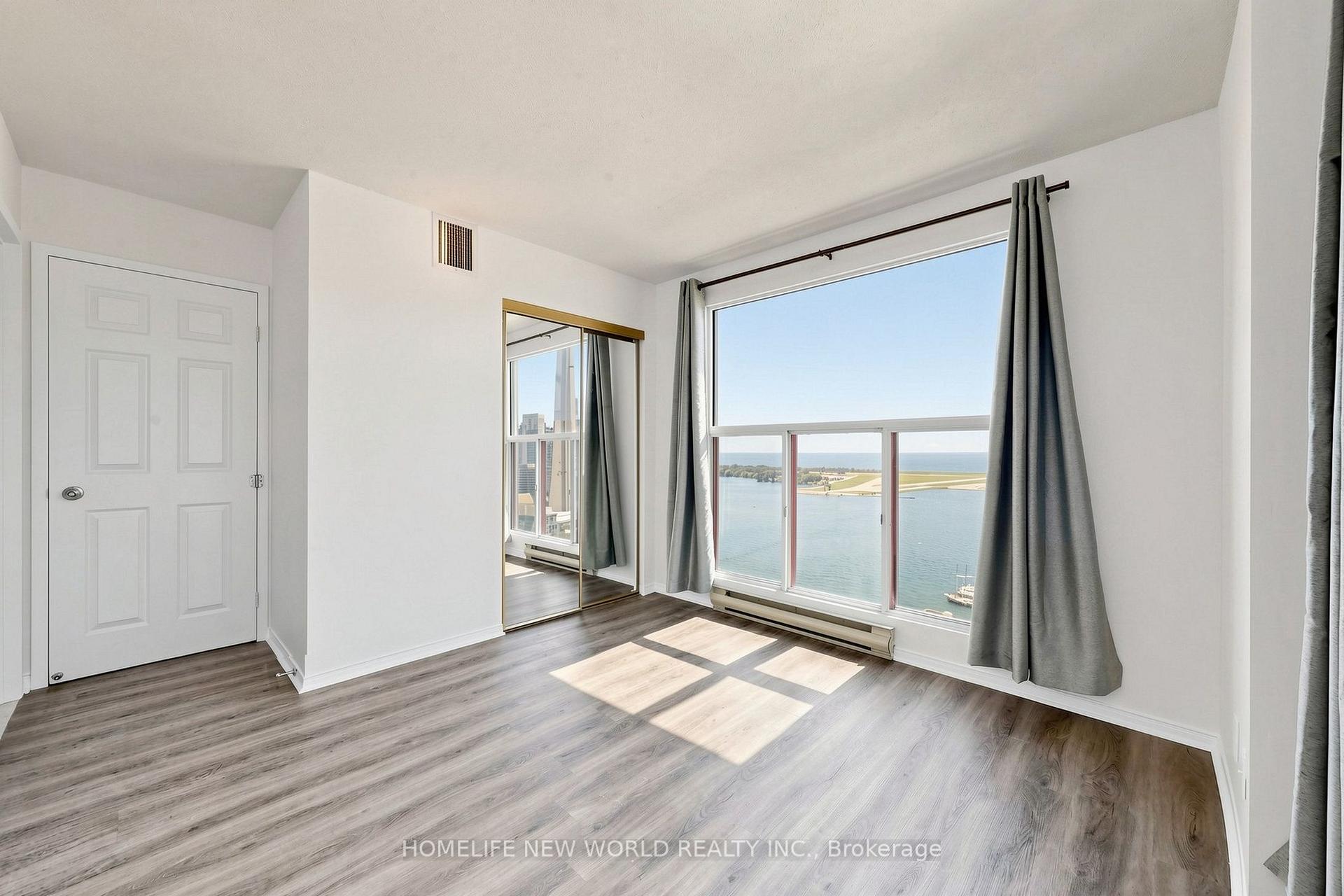 Photo 23 of Unit 3512, 99 Harbour Square, Toronto, Waterfront Communities — HOMEH