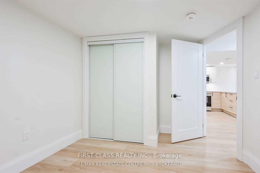 Photo 16 of Unit 2, 118 Manning Avenue, Hamilton, Greeningdon — HOMEH