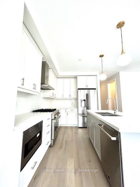 Photo 11 of 1305 Merton Road, Oakville, Glen Abbey — HOMEH
