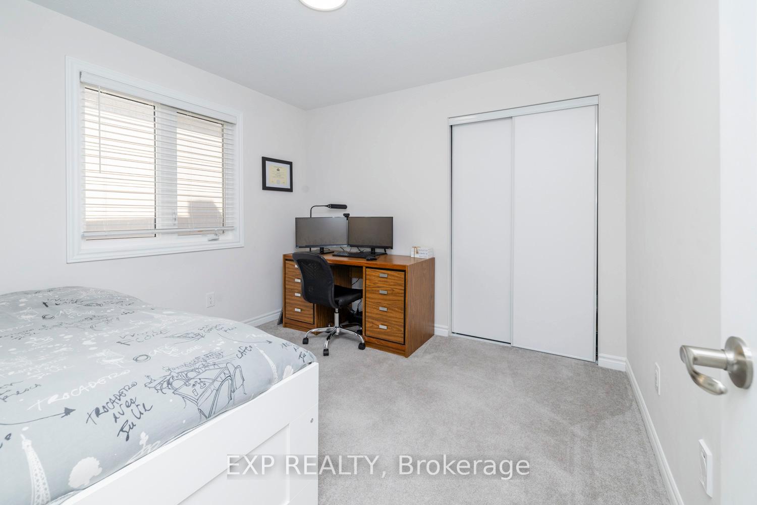 Photo 14 of 161 Cranesbill Road, Ottawa, Kanata - Emerald Meadows/Trailwest — HOMEH