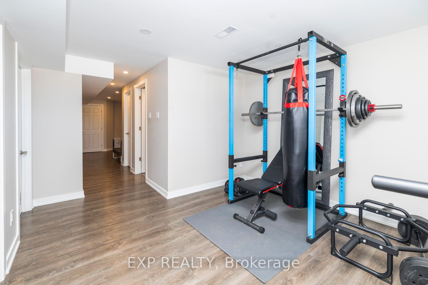 Photo 17 of 161 Cranesbill Road, Ottawa, Kanata - Emerald Meadows/Trailwest — HOMEH