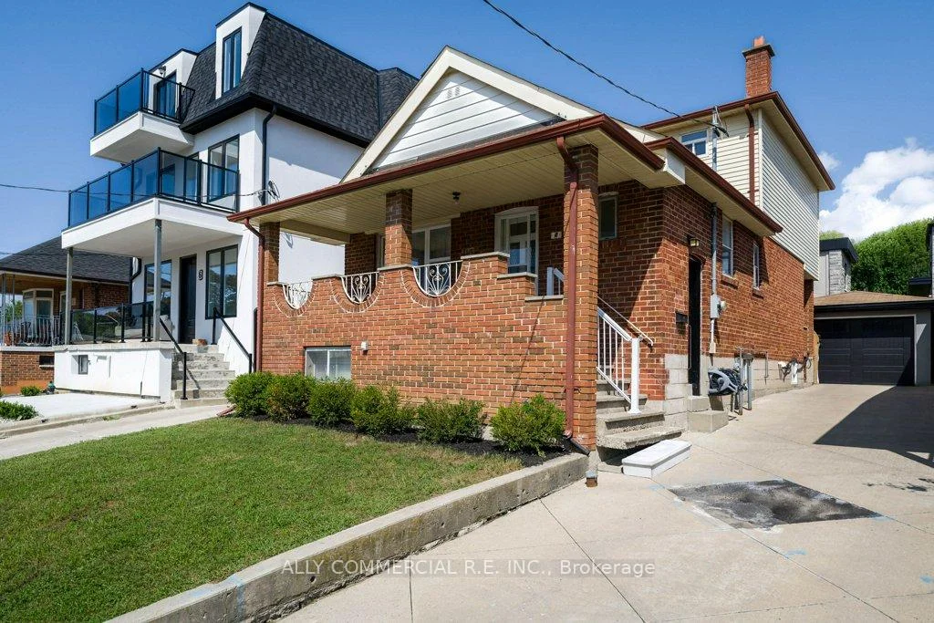 Photo 7 of 4 Chudleigh Road, Toronto, Caledonia-Fairbank — HOMEH