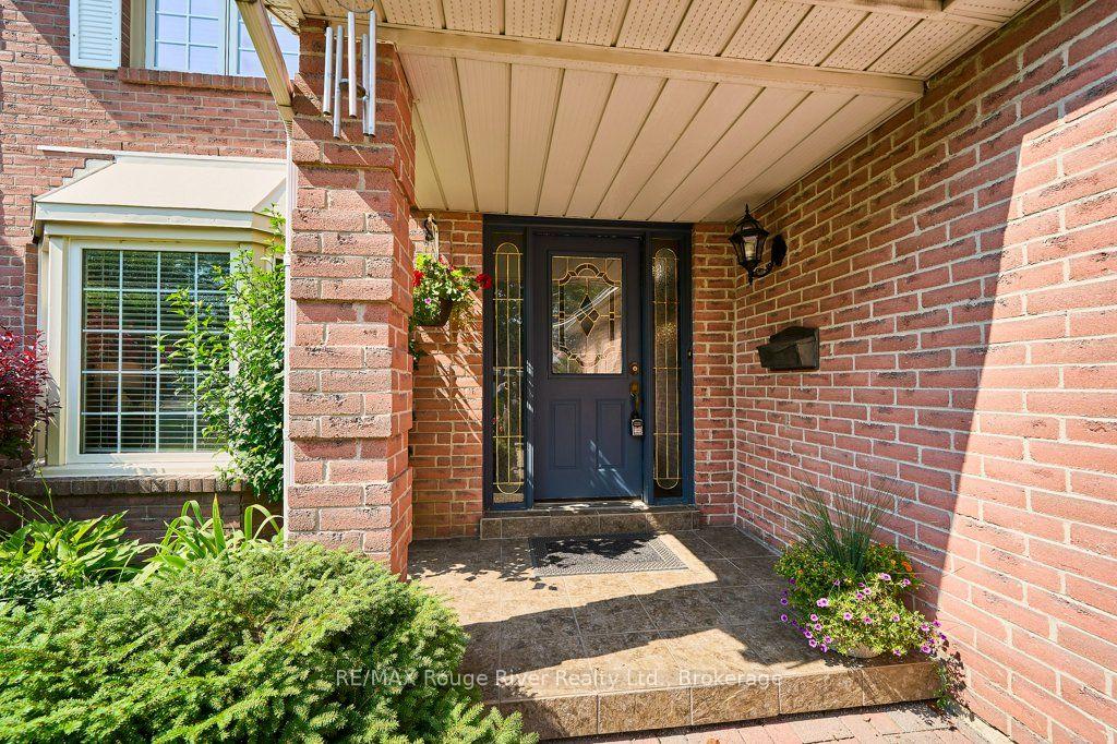 Front of 939 Catskill Drive