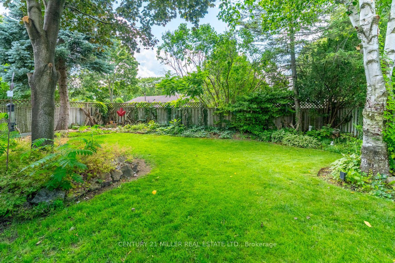 Photo 31 of 619 Moorelands Crescent, Milton, Timberlea — HOMEH