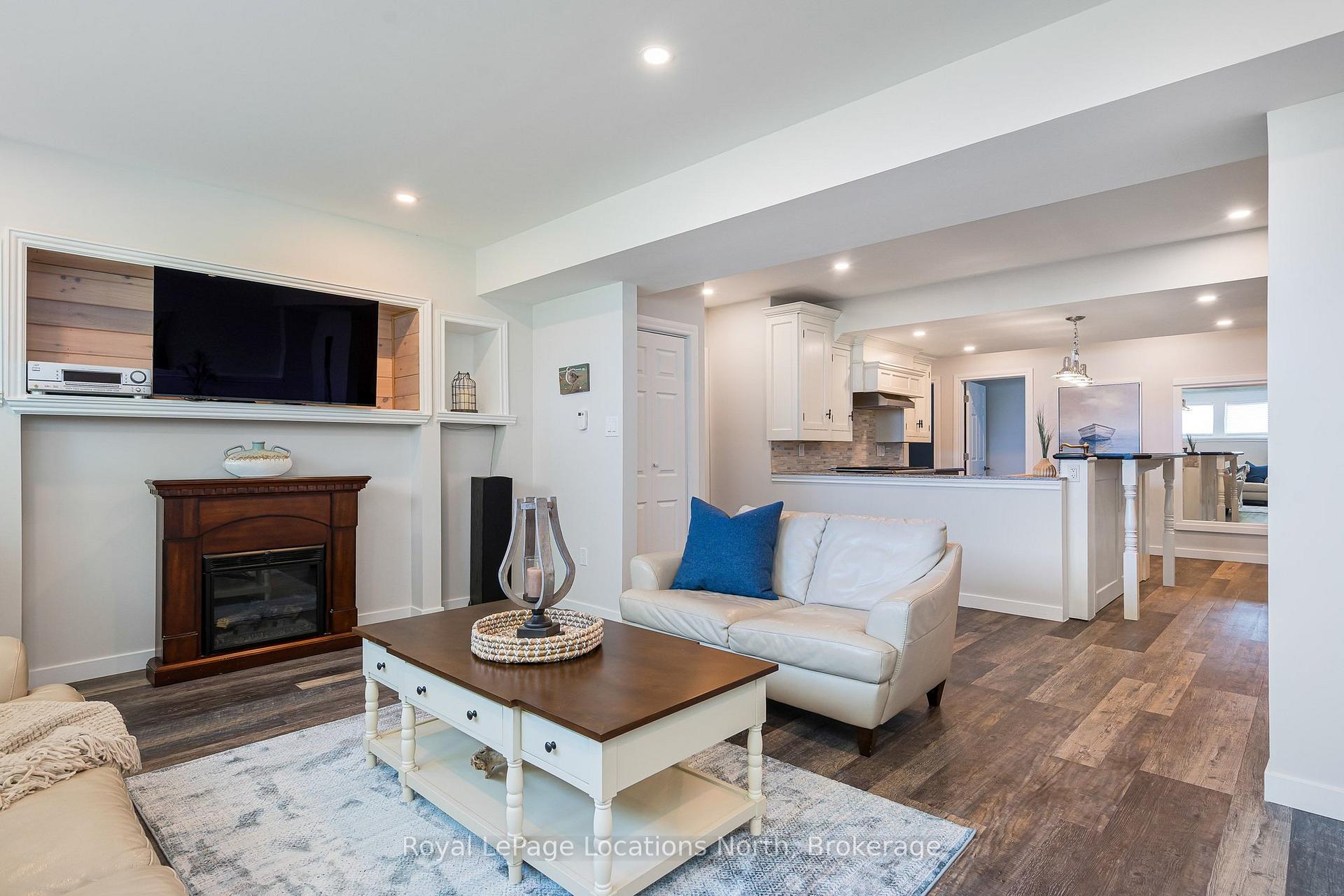 Photo 46 of 17 Cherry Street, Collingwood — HOMEH