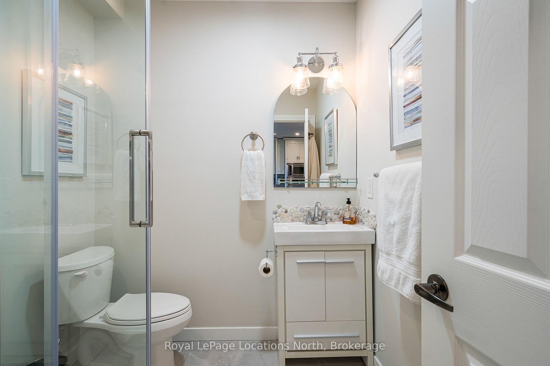 Photo 49 of 17 Cherry Street, Collingwood — HOMEH