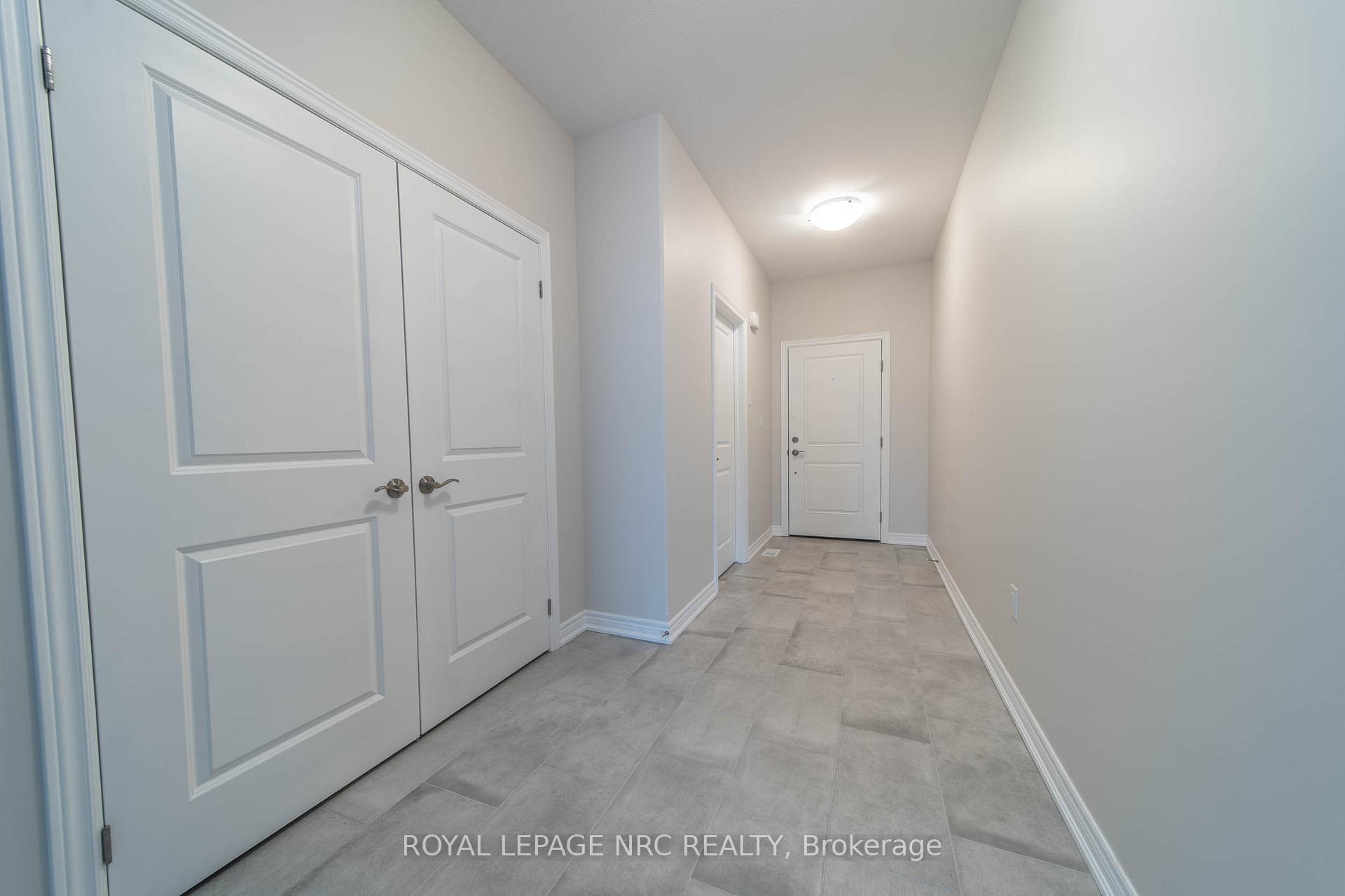 Photo 2 of 52 Willson Drive, Thorold, Hurricane/Merrittville — HOMEH