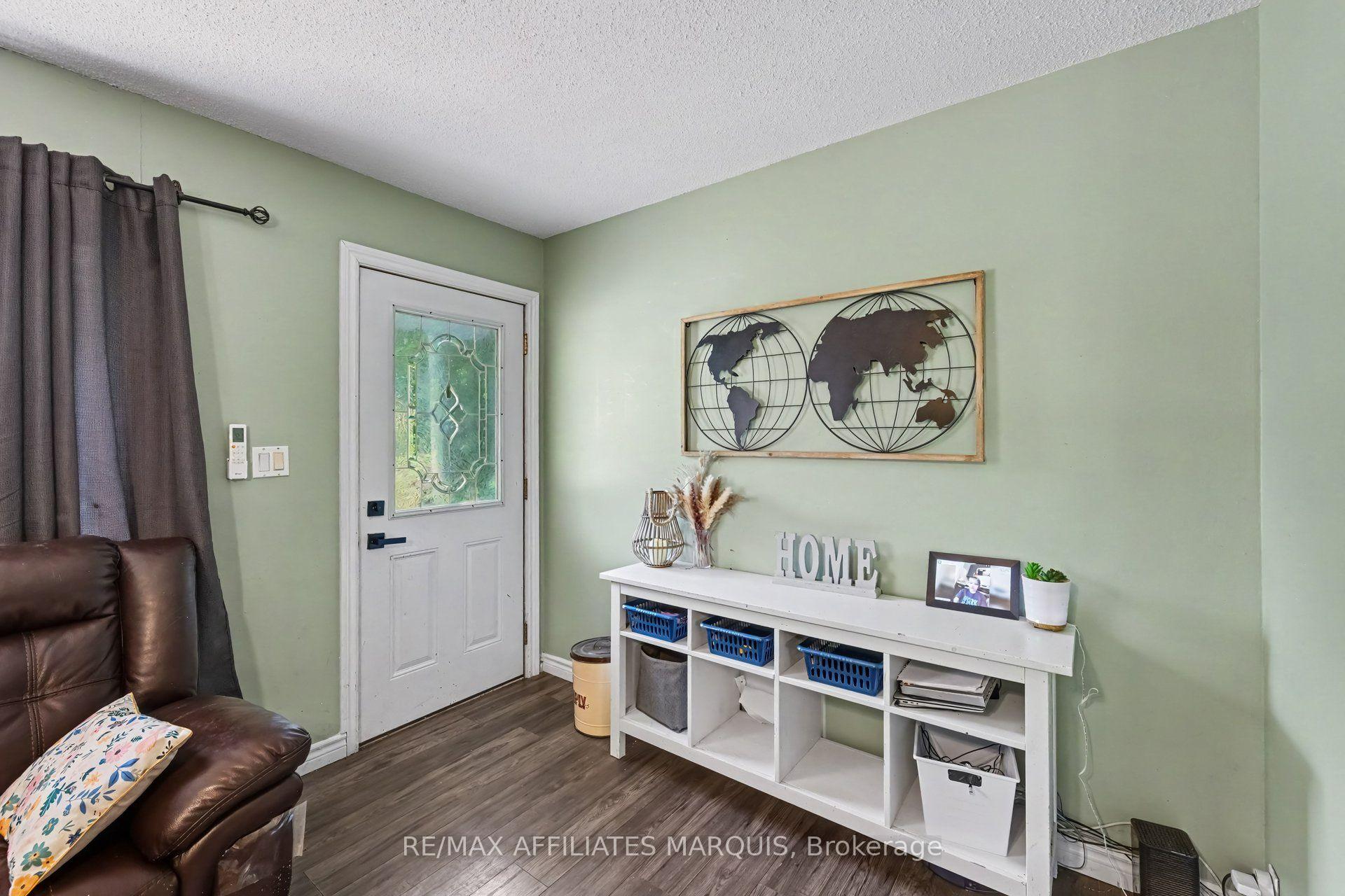 Photo 6 of 10 Bay Road, Rideau Lakes, Rideau Lakes (South Elmsley) Twp — HOMEH