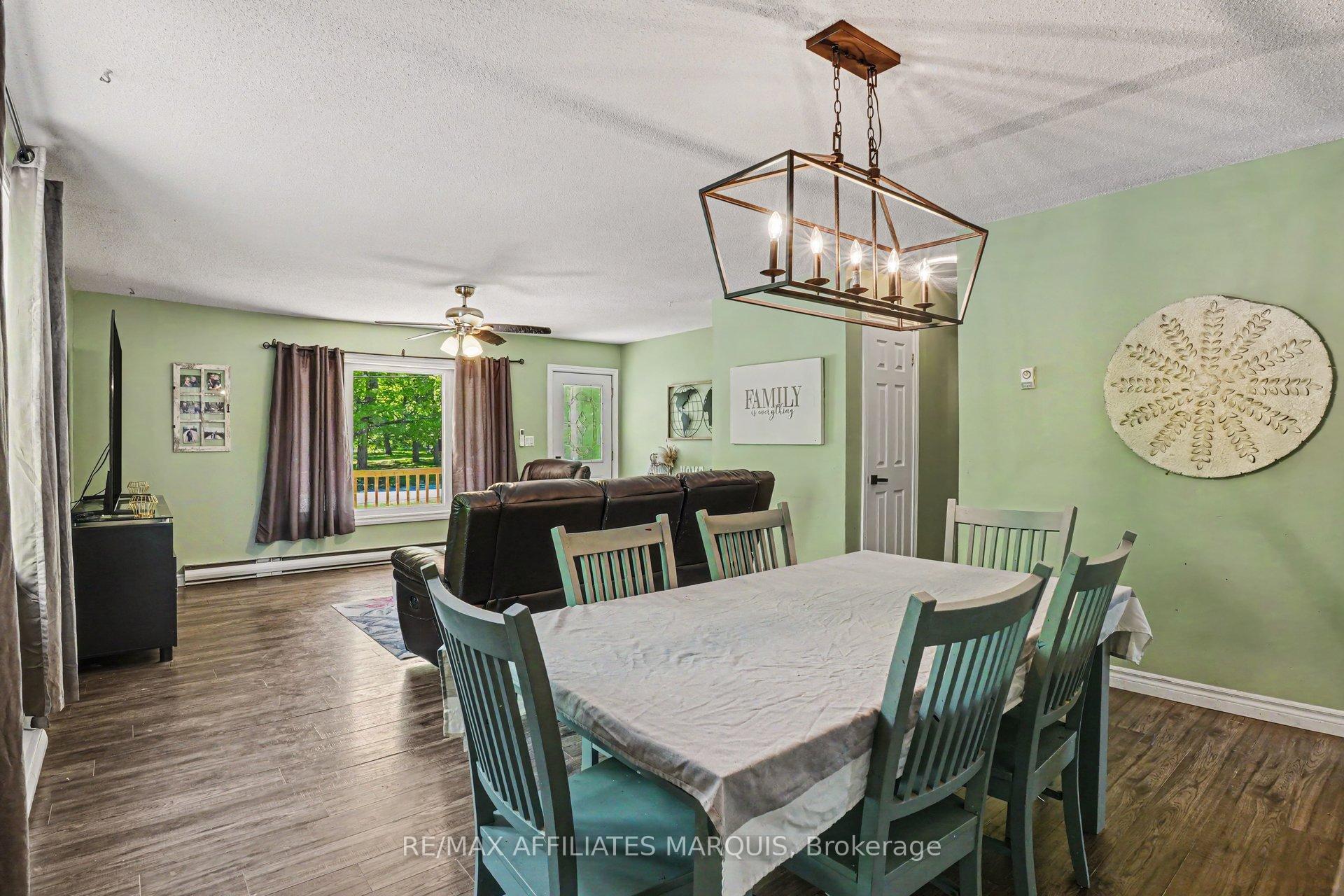 Photo 14 of 10 Bay Road, Rideau Lakes, Rideau Lakes (South Elmsley) Twp — HOMEH