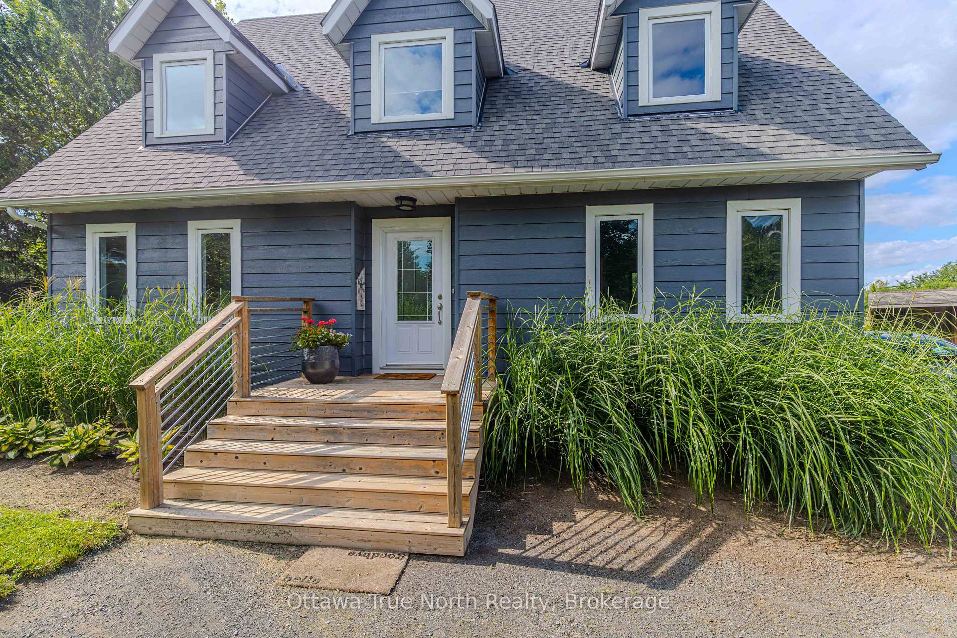 Photo 5 of 220 Ninth Line, Beckwith, Beckwith Twp — HOMEH