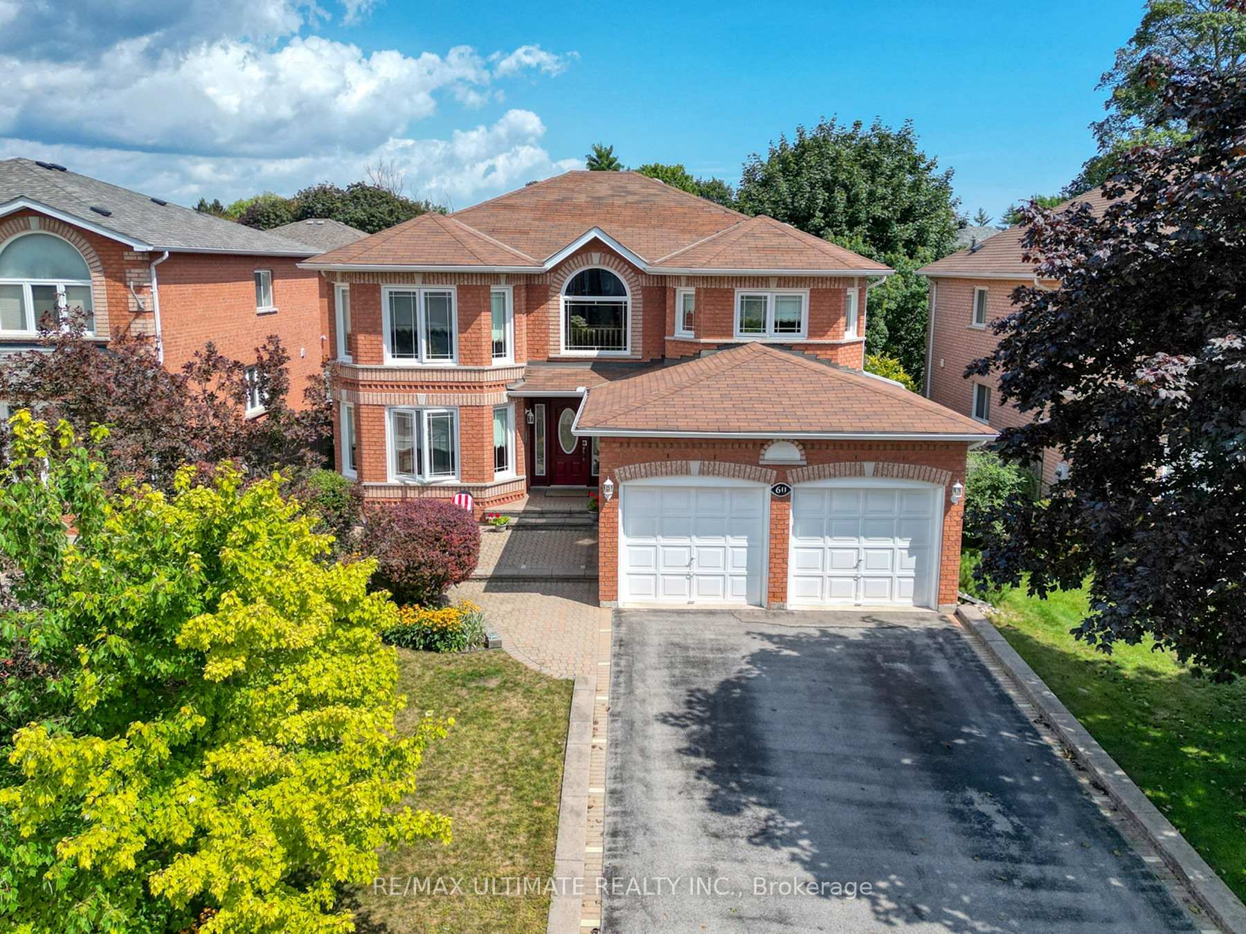 Photo 2 of 60 Devonridge Crescent, Scarborough, Highland Creek — HOMEH