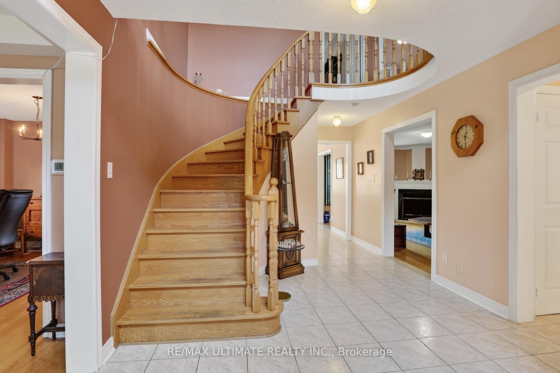 Photo 4 of 60 Devonridge Crescent, Scarborough, Highland Creek — HOMEH
