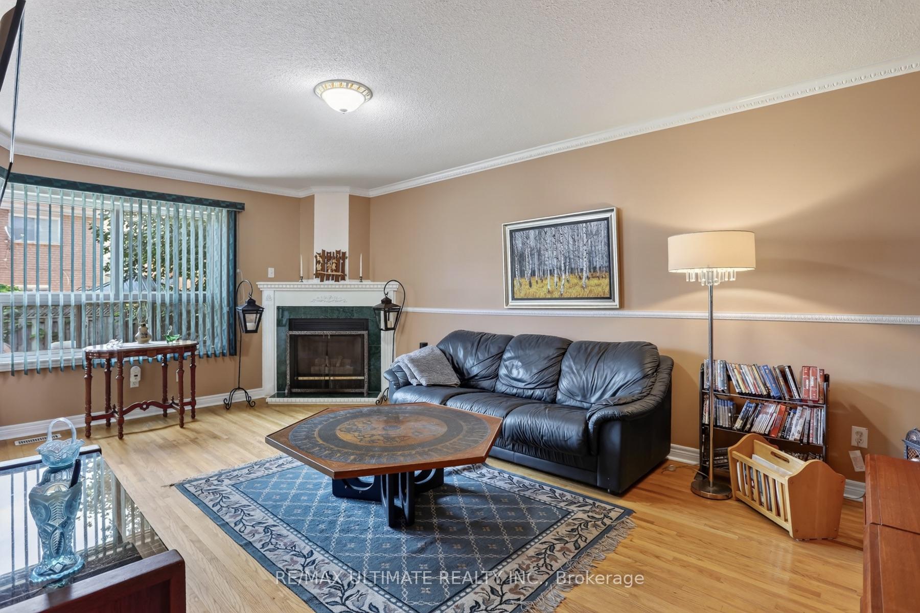 Photo 12 of 60 Devonridge Crescent, Scarborough, Highland Creek — HOMEH