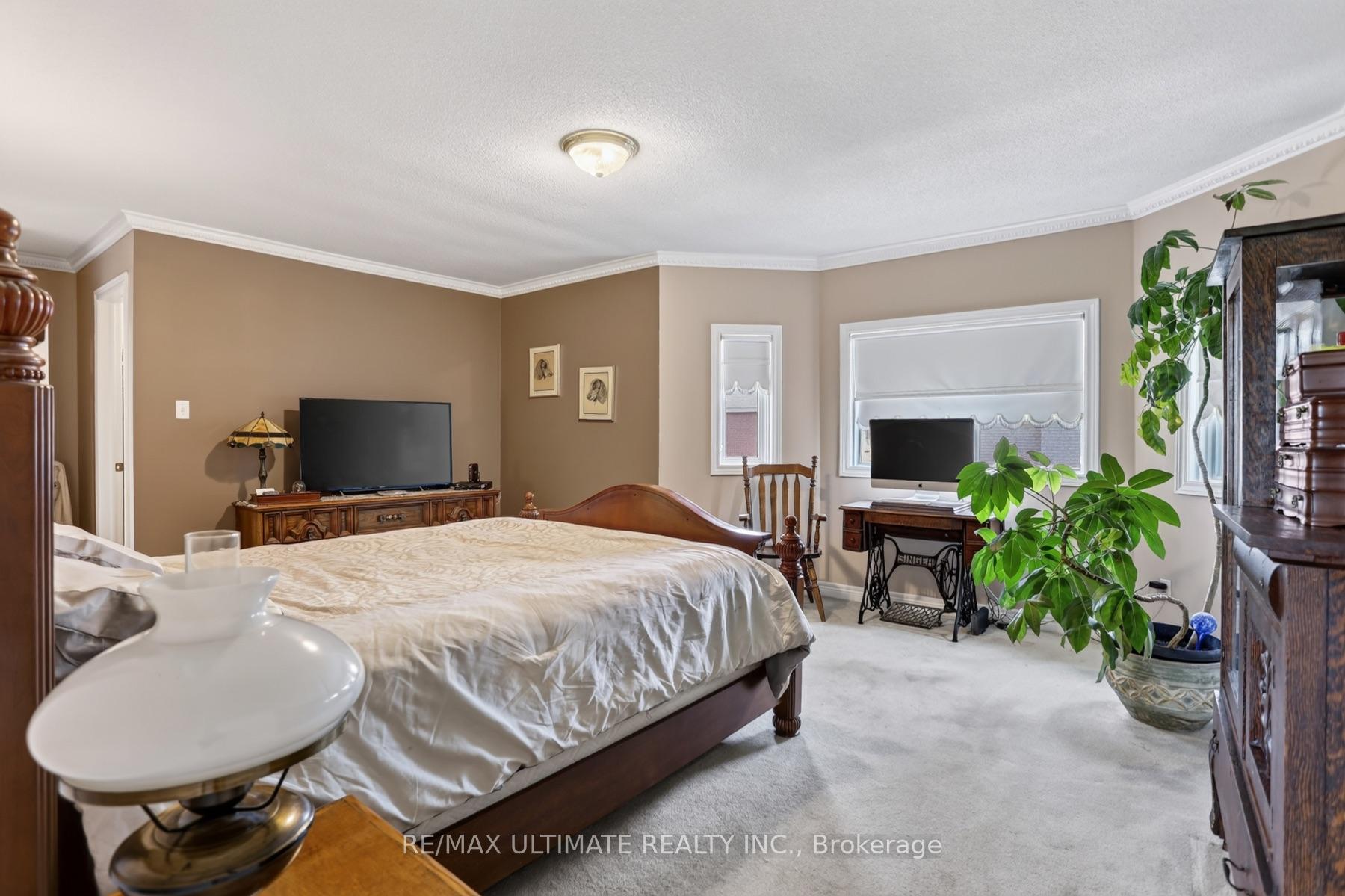 Photo 20 of 60 Devonridge Crescent, Scarborough, Highland Creek — HOMEH