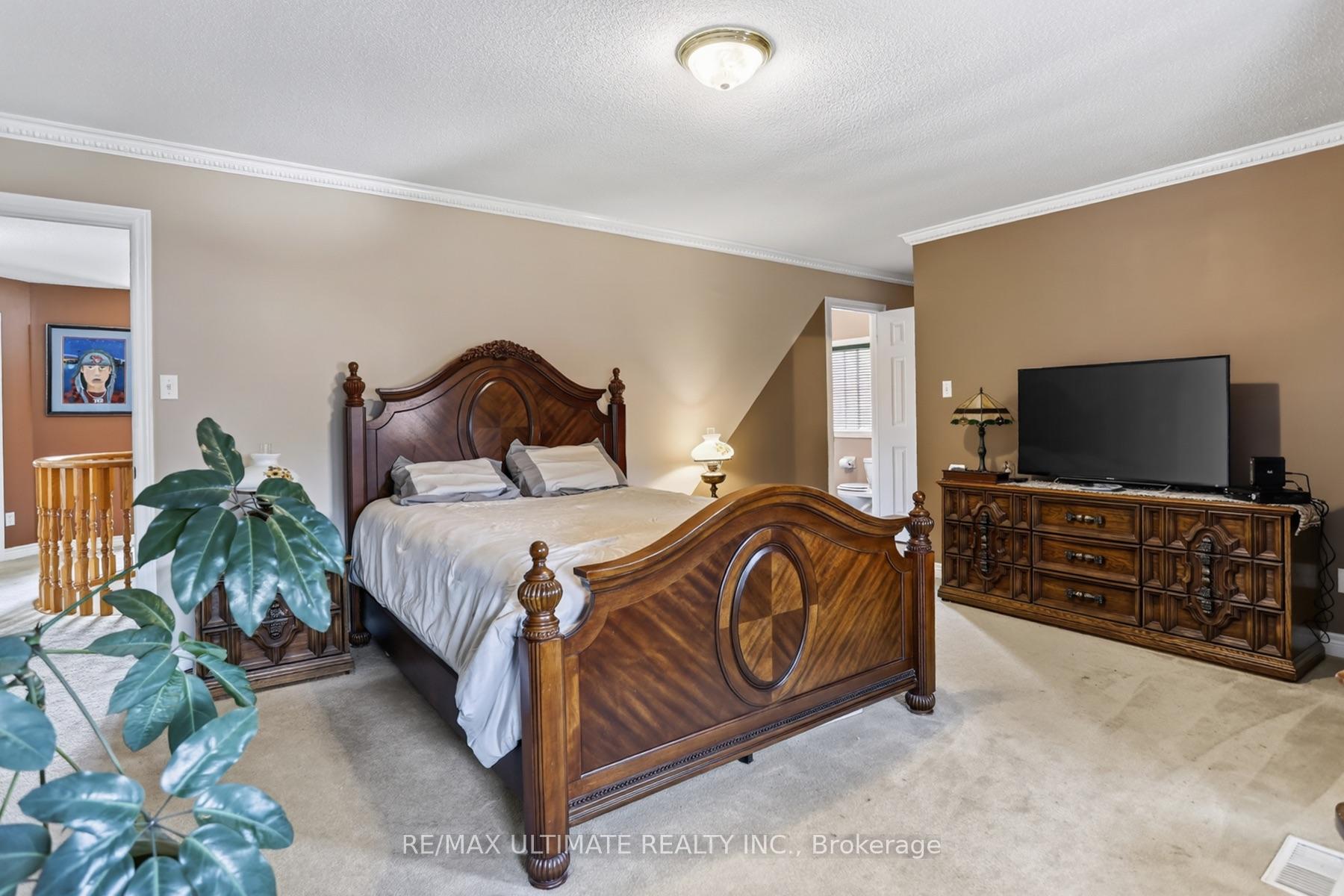 Photo 21 of 60 Devonridge Crescent, Scarborough, Highland Creek — HOMEH