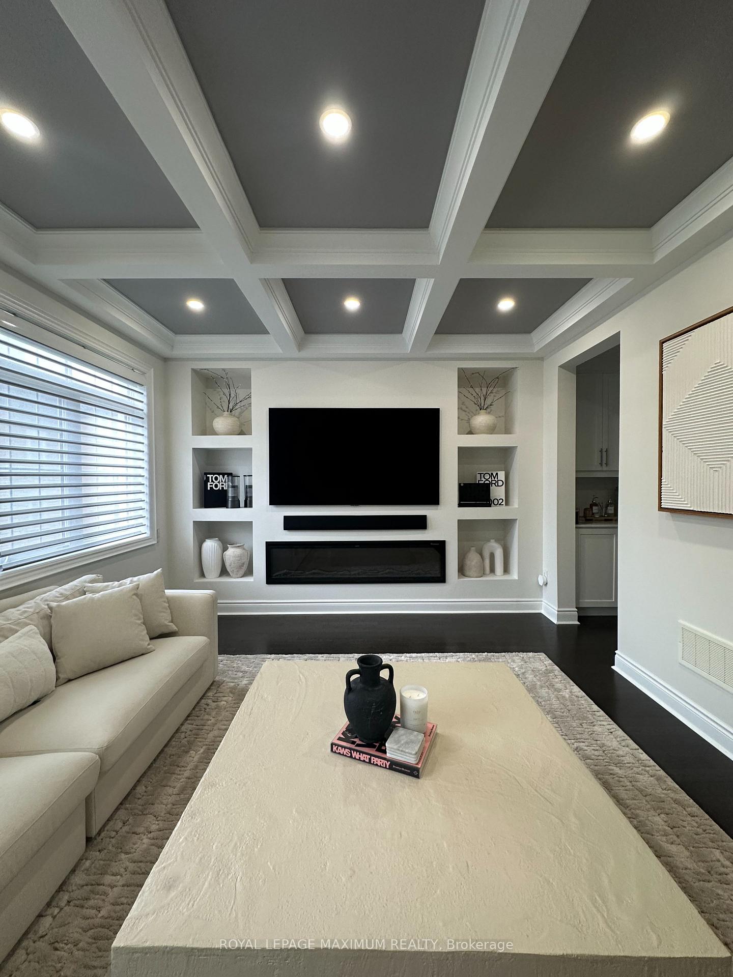 Photo 6 of 42 Ingleside Street, Vaughan, East Woodbridge — HOMEH