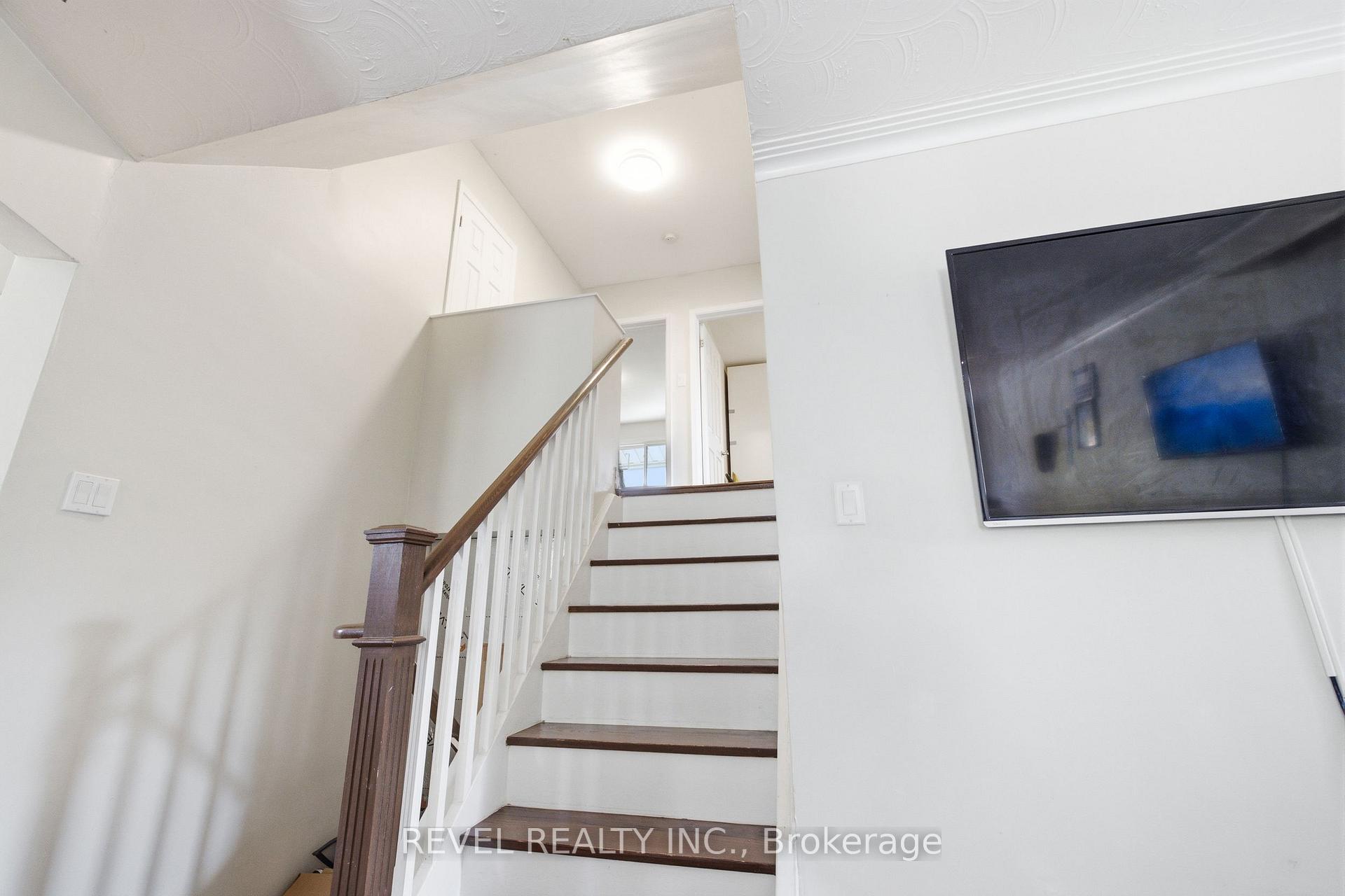Photo 12 of 17 Amberjack Boulevard, Scarborough, Woburn — HOMEH