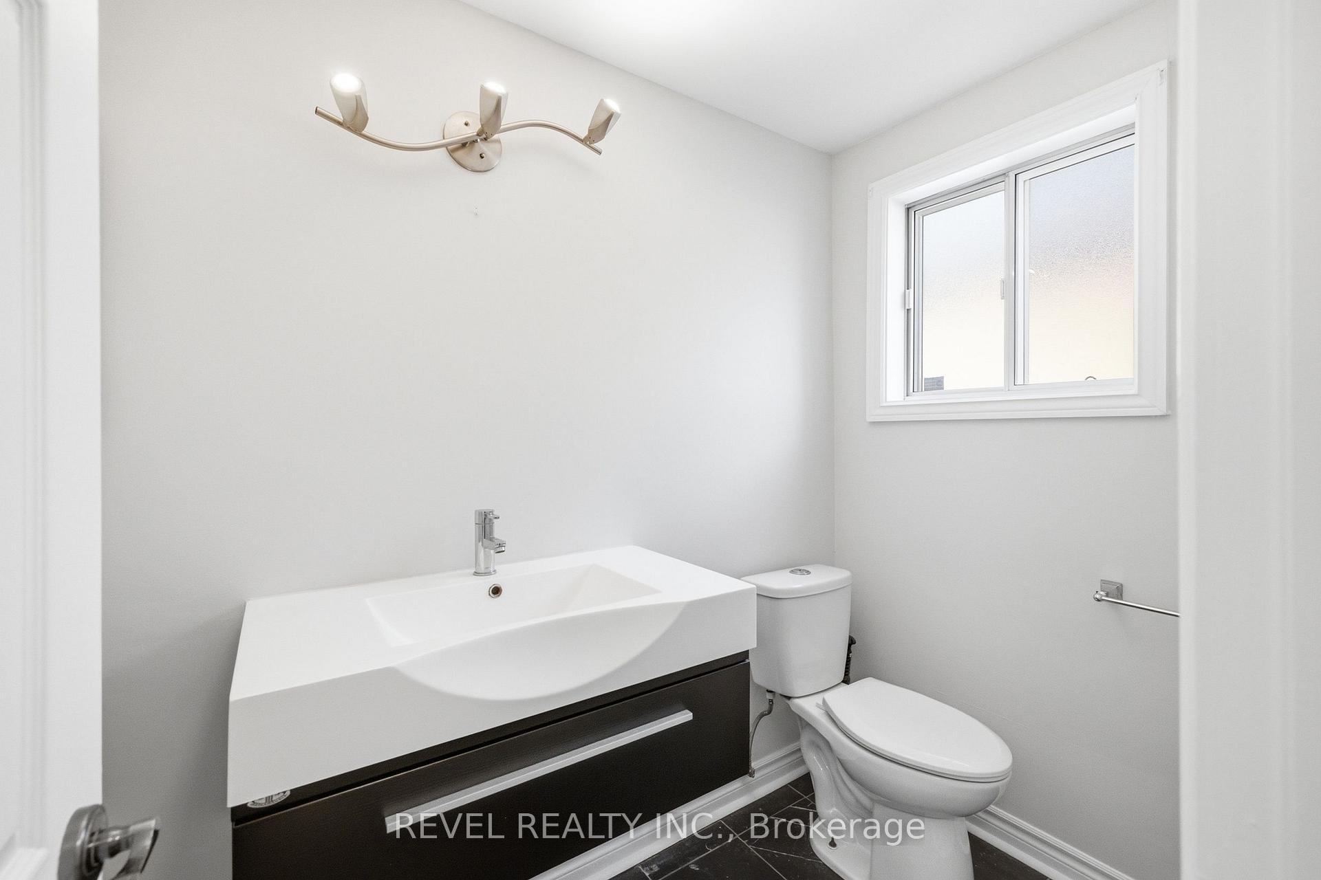 Photo 24 of 17 Amberjack Boulevard, Scarborough, Woburn — HOMEH