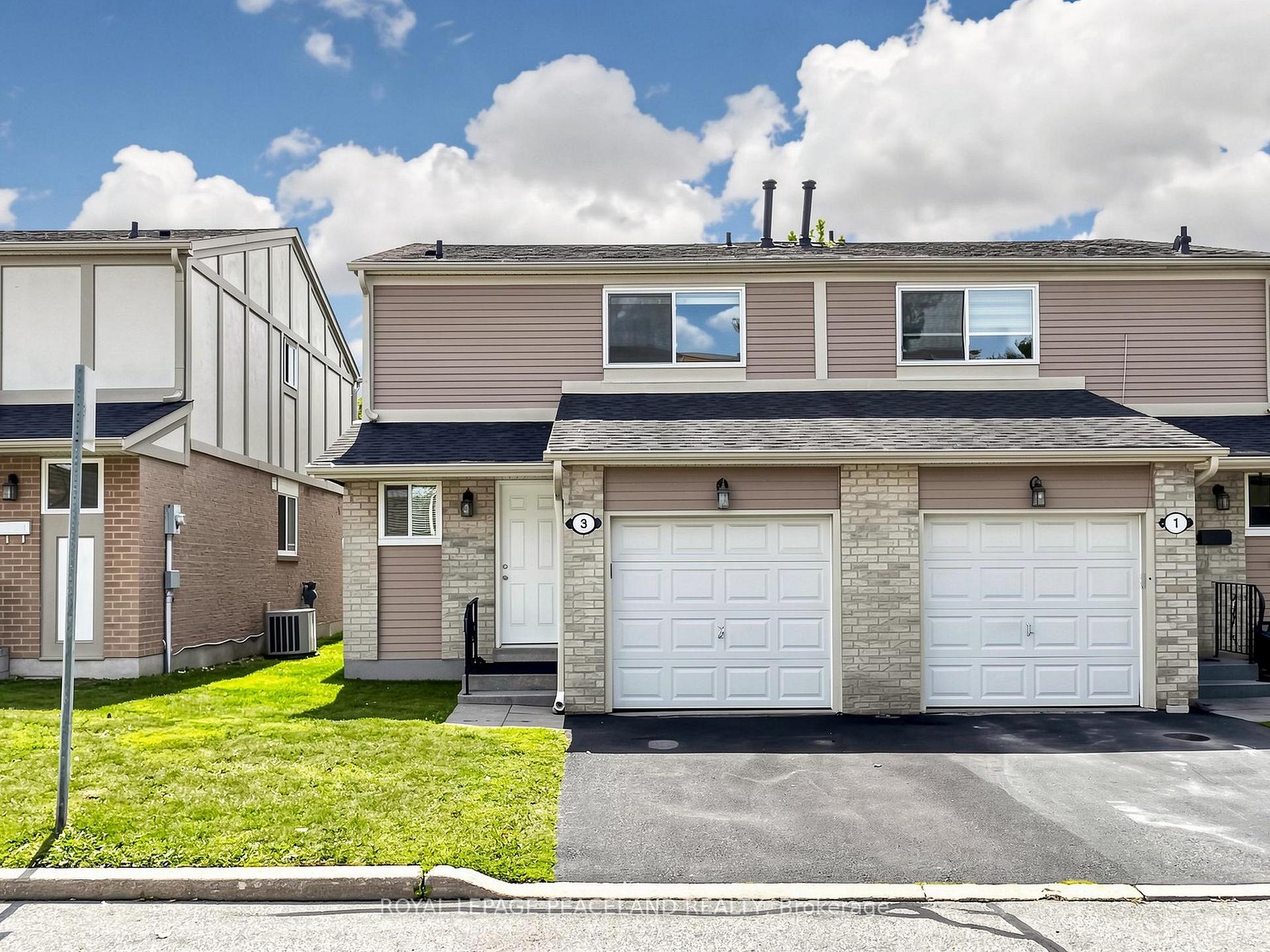 Photo 1 of 3 Newport Way, Markham, Thornhill — HOMEH