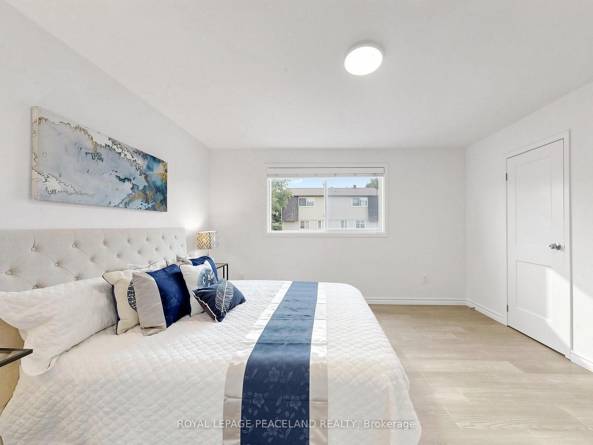 Photo 21 of 3 Newport Way, Markham, Thornhill — HOMEH