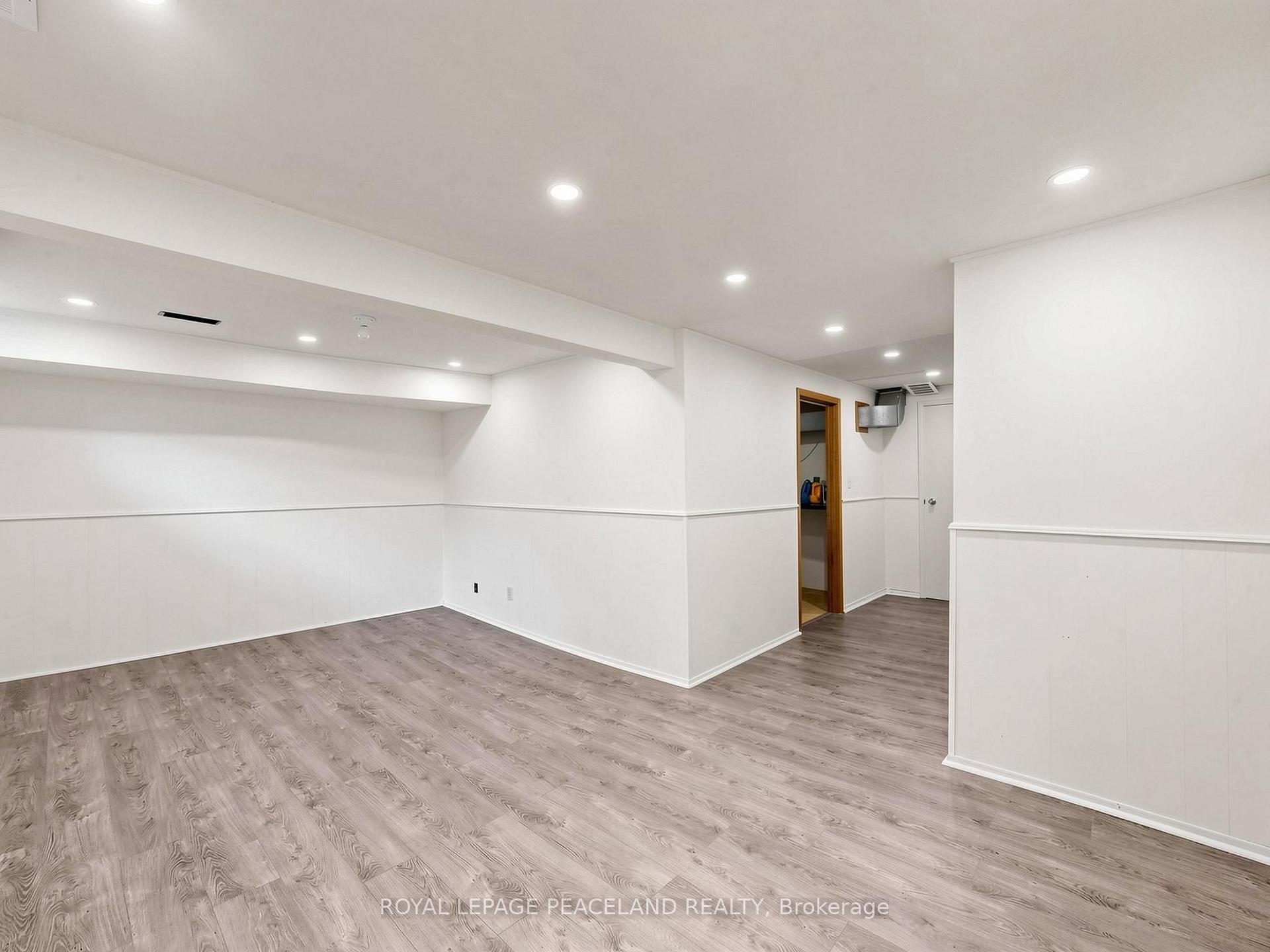 Photo 34 of 3 Newport Way, Markham, Thornhill — HOMEH